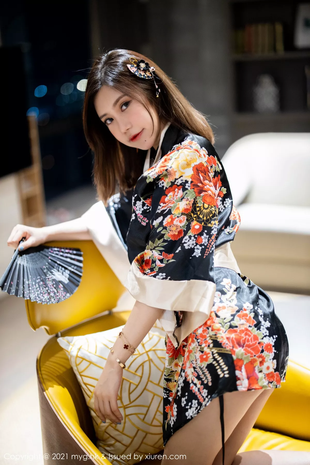 秀人集.com_[MyGirl美媛馆]Vol.501_女神绮里嘉Carina约会男友剧情主题黑色情趣内衣惹火诱惑写真73P