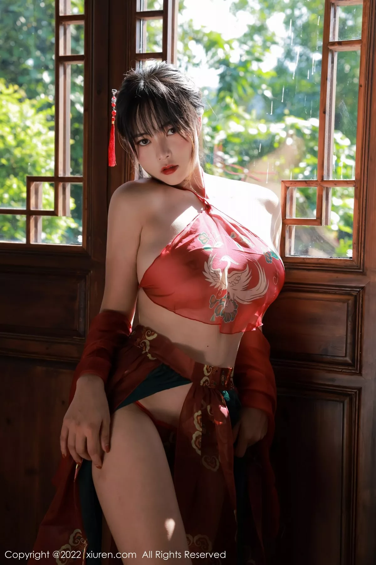 秀人集.com_[XiuRen秀人网]No.5222_模特奈沐子澳门旅拍室内场景红色轻透古装肚兜配丁字裤诱惑写真47P