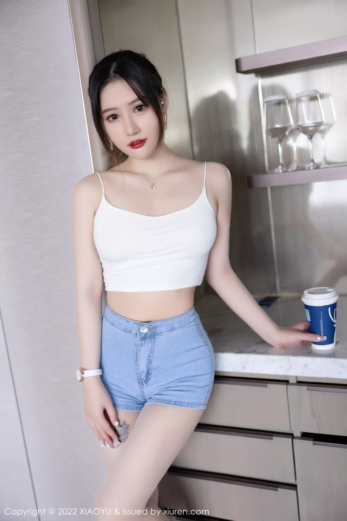 秀人集.com_[XiaoYu画语界]Vol.813_模特张欣欣私房浴室白色轻透吊带配超薄无内肉丝撩人诱惑写真73P