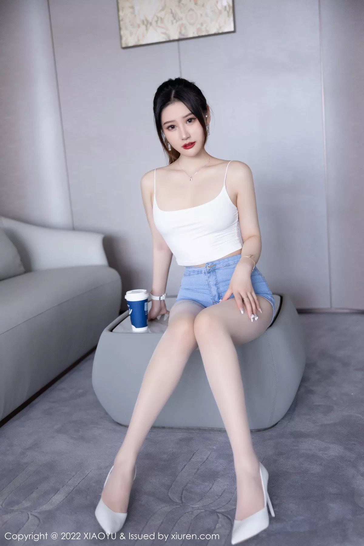 秀人集.com_[XiaoYu画语界]Vol.813_模特张欣欣私房浴室白色轻透吊带配超薄无内肉丝撩人诱惑写真73P