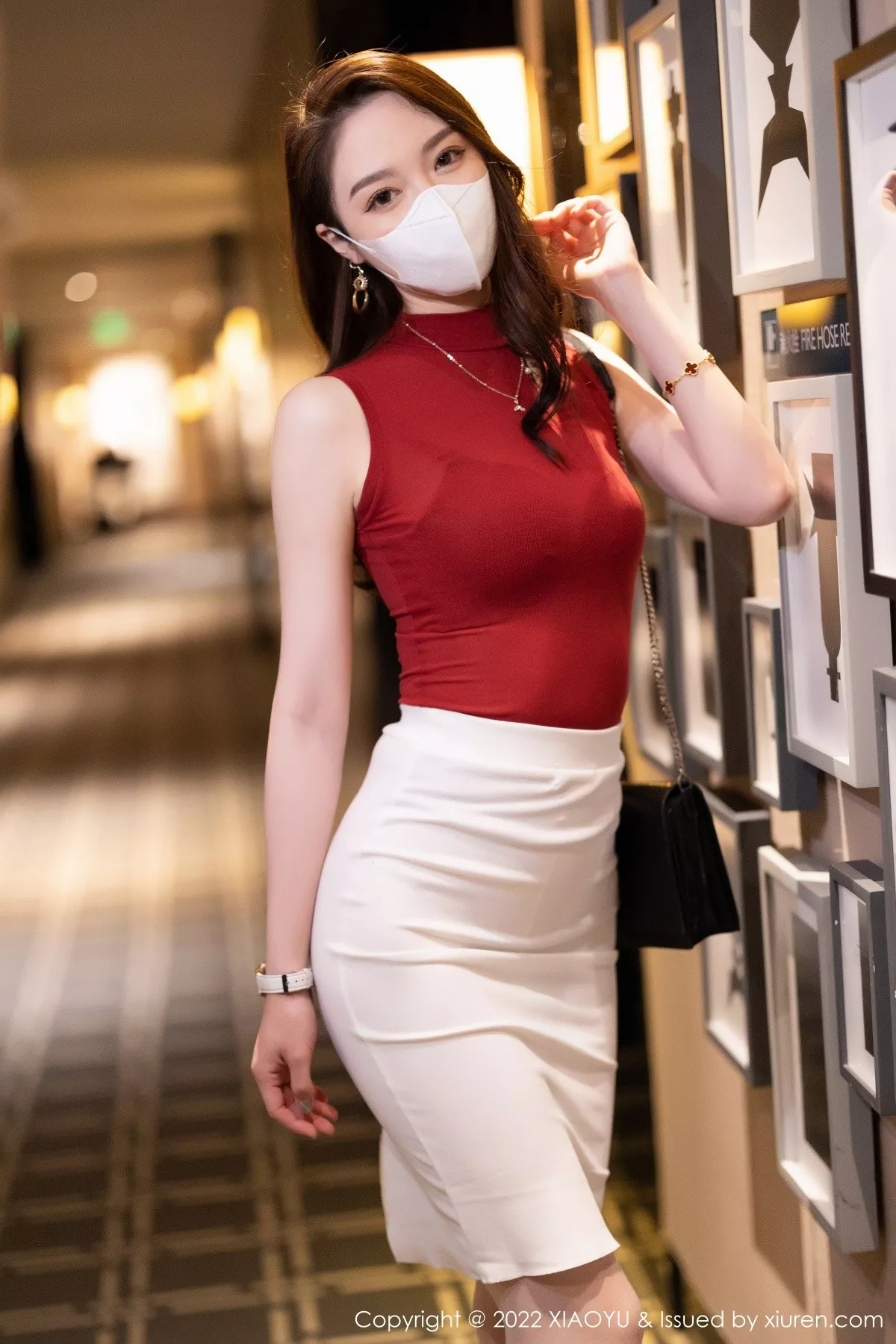 秀人集.com_[XiaoYu画语界]Vol.814_模特梦心玥性感收身上衣配白短裙露红色内衣超薄肉丝诱惑写真97P