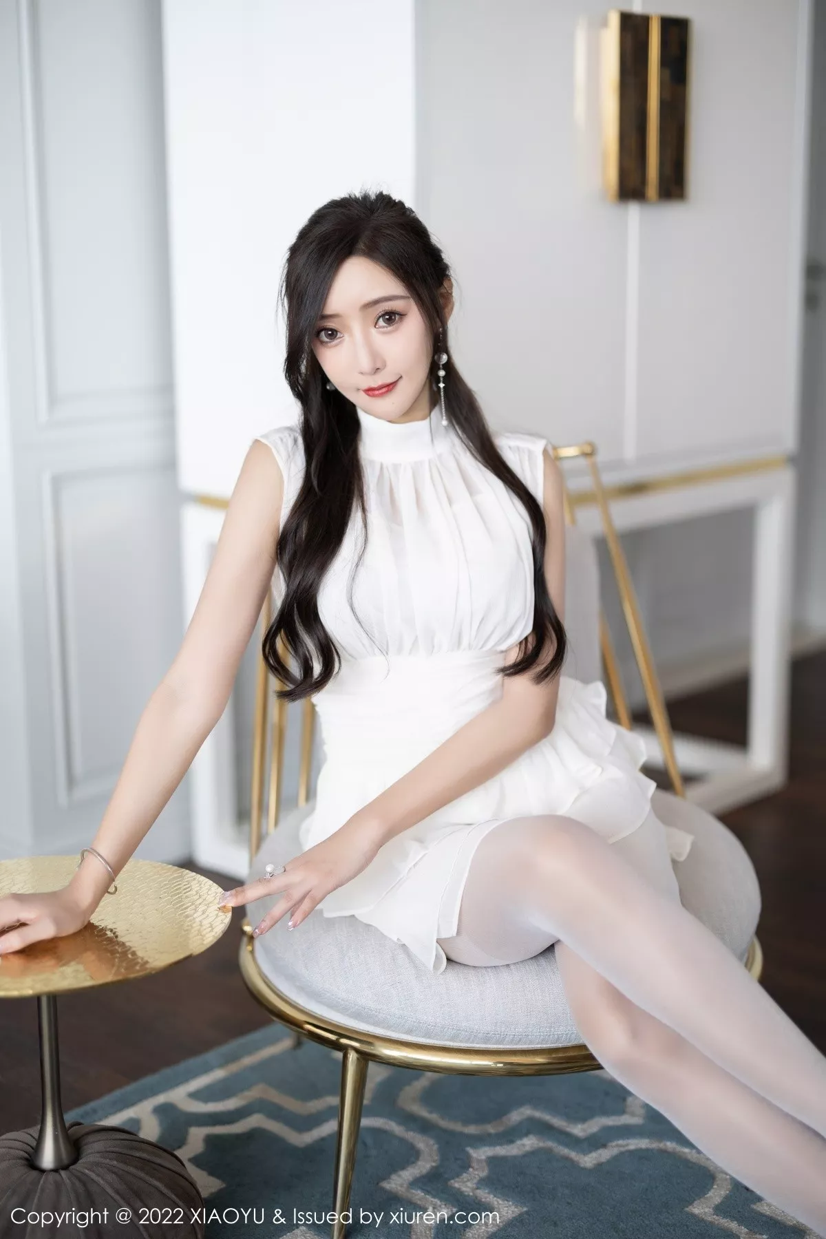 秀人集.com_[XiaoYu画语界]Vol.822_女神王馨瑶yanni性感白色连衣裙配开档白丝露蕾丝内衣诱惑写真84P