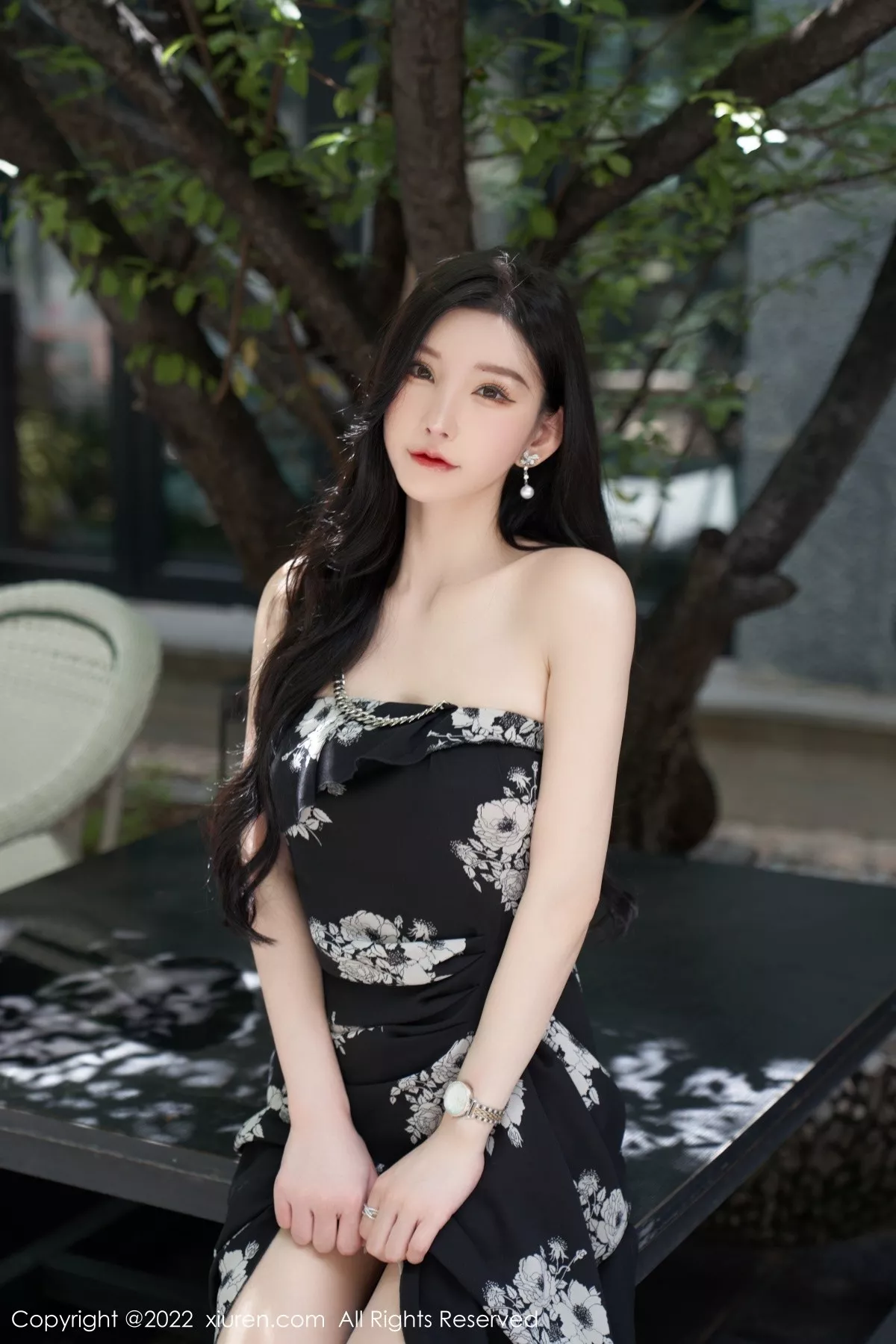 秀人集.com_[XiuRen秀人网]No.5307_女神周于希Sally心愿旅拍黑色露肩连衣长裙秀完美身材诱惑写真90P