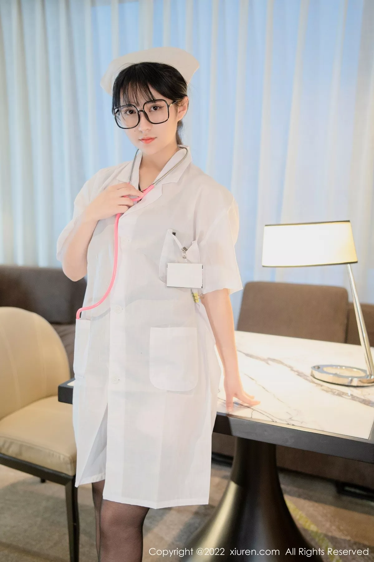 秀人集.com_[XiuRen秀人网]No.5202_模特久久Aimee私房性感白衣天使服饰下黑色蕾丝内衣诱惑写真62P