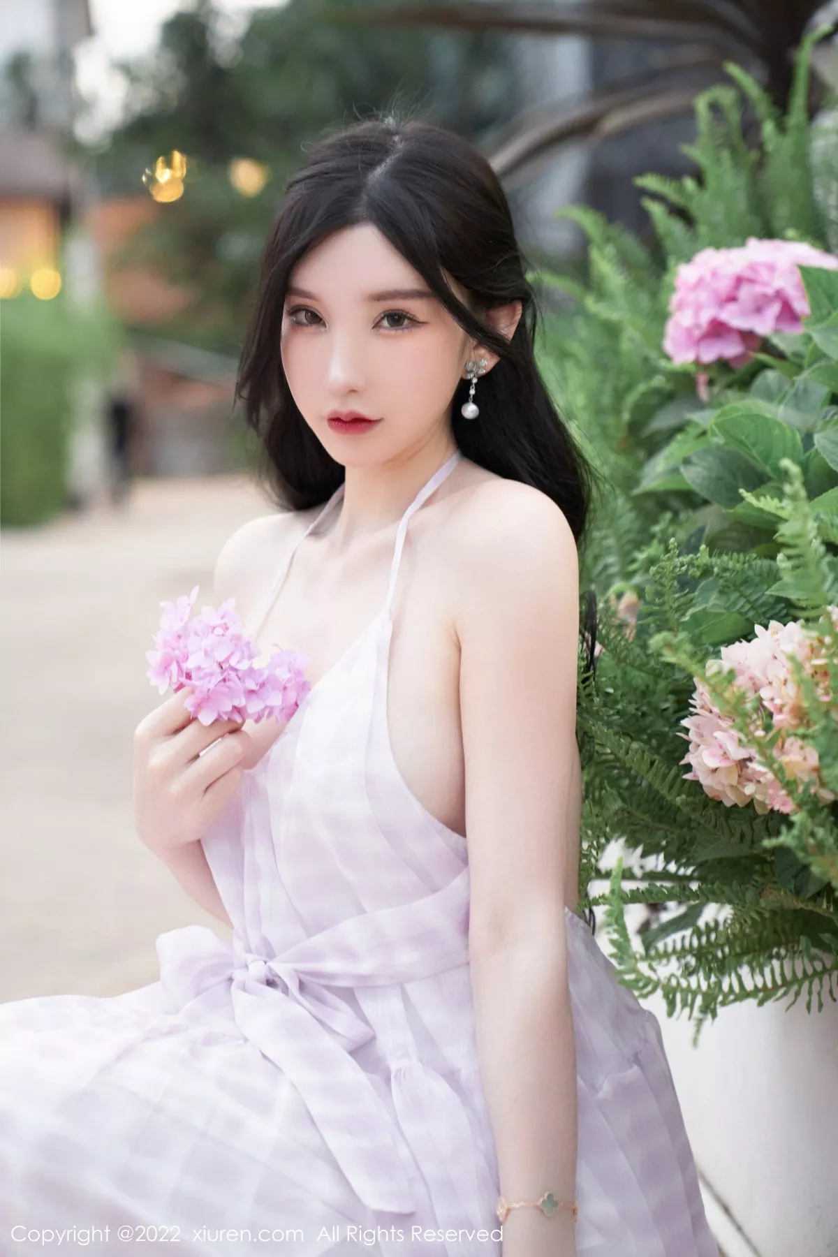 秀人集.com_[XiuRen秀人网]No.5207_女神周于希Sally心愿旅拍脱连衣长裙露性感白色网纱内衣诱惑写真79P