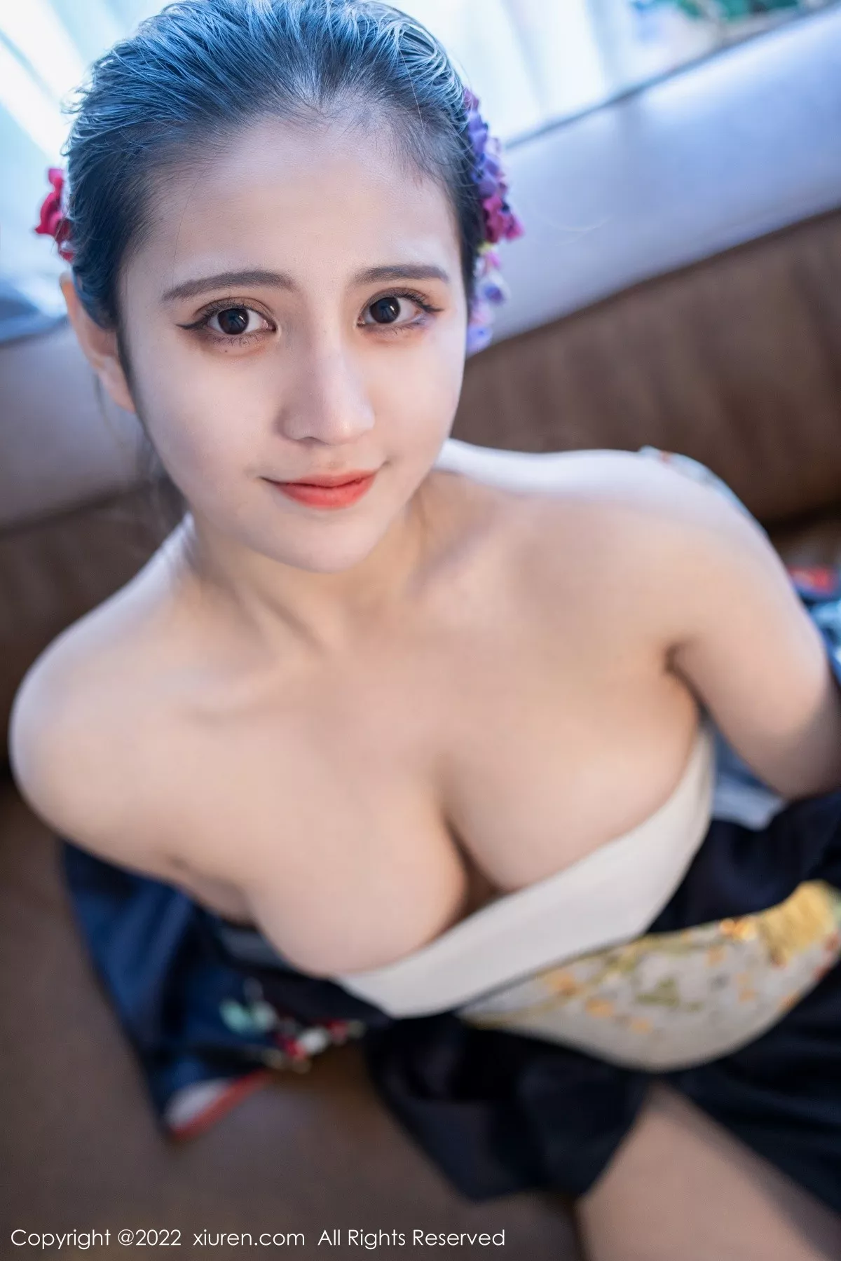 秀人集.com_[XiuRen秀人网]No.5309_模特久久Aimee日系居家和服半脱露白色抹胸内衣秀豪乳诱惑写真62P
