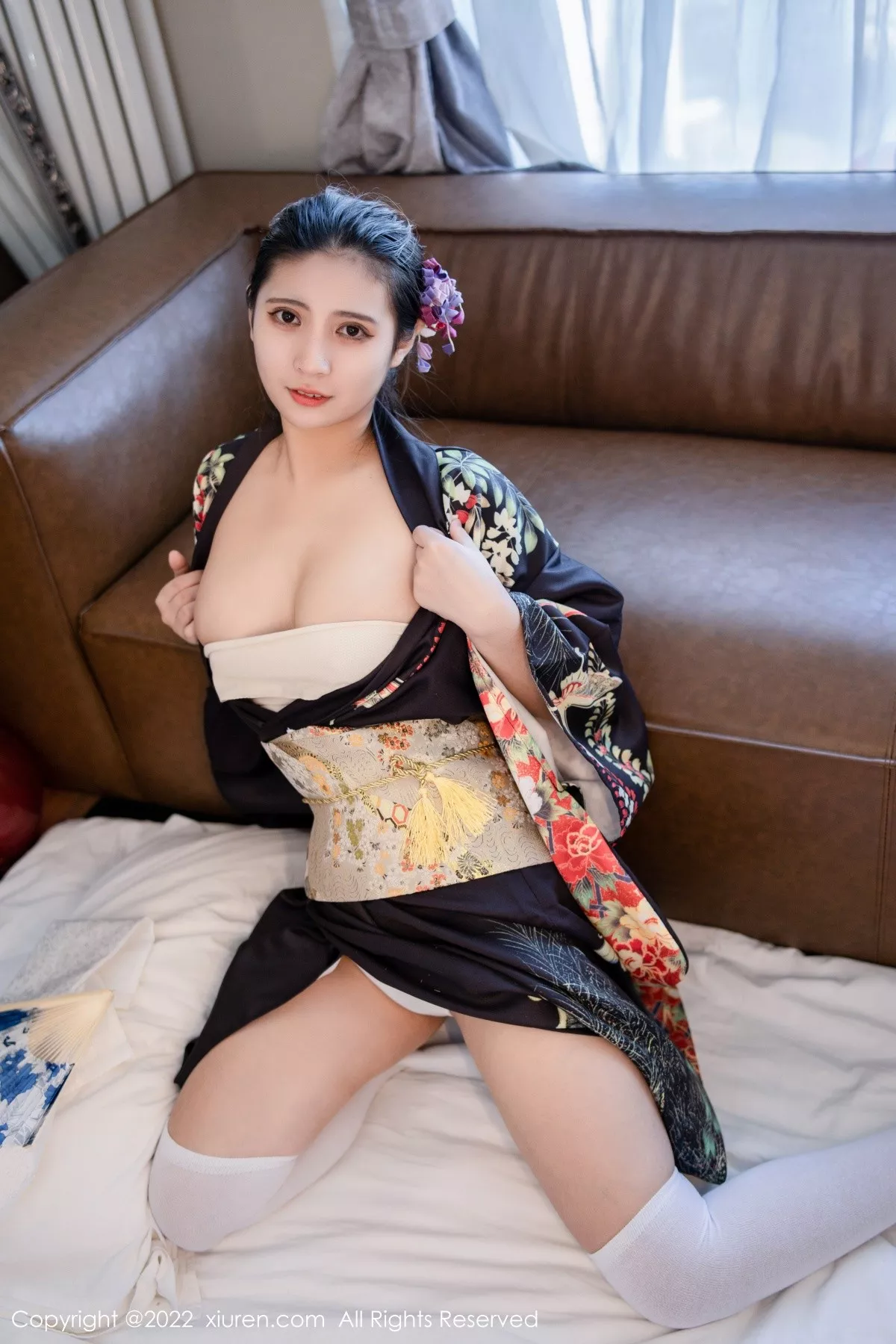 秀人集.com_[XiuRen秀人网]No.5309_模特久久Aimee日系居家和服半脱露白色抹胸内衣秀豪乳诱惑写真62P