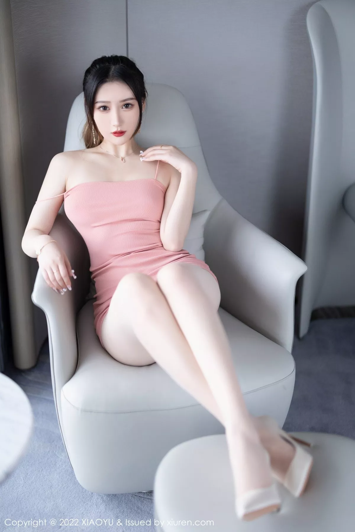 秀人集.com_[XiaoYu画语界]Vol.832_模特张欣欣粉色轻透衣配超薄肉丝+白色连体泳衣完美诱惑写真71P