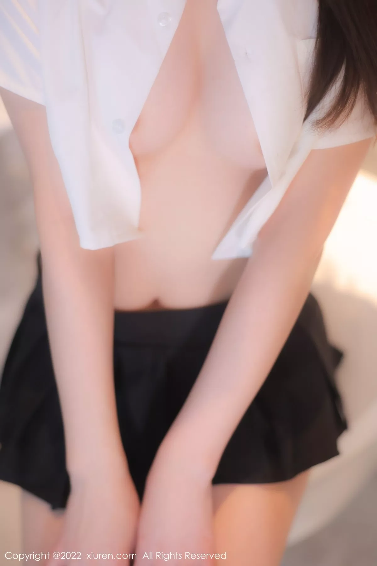秀人集.com_[XiuRen秀人网]No.5365_模特婠婠么性感学妹制服白色短T配黑短裙秀曼妙身姿诱惑写真98P