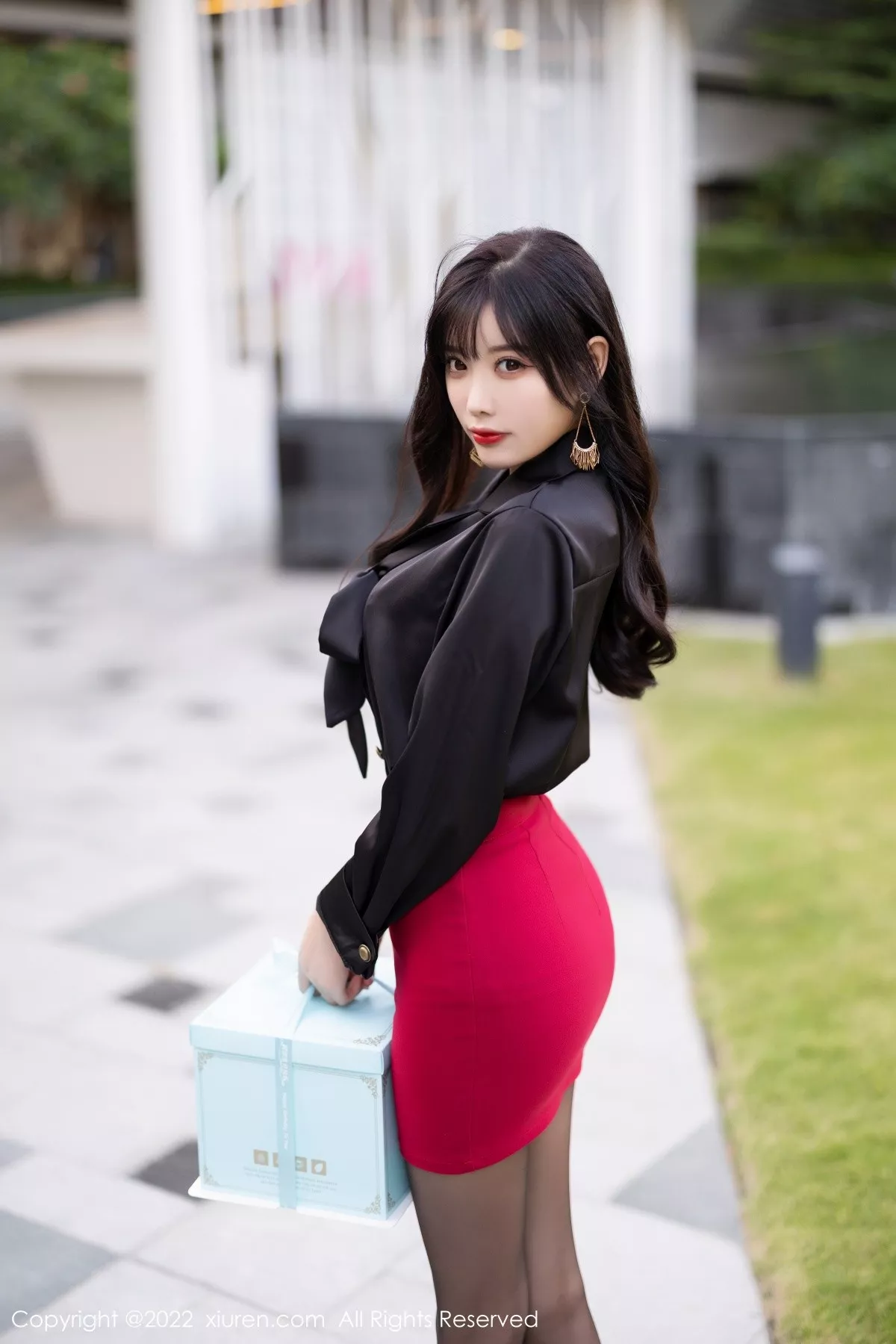 秀人集.com_[XiuRen秀人网]No.5390_女神杨晨晨Yome半脱露轻透蕾丝内衣配超薄无内黑丝诱惑写真82P