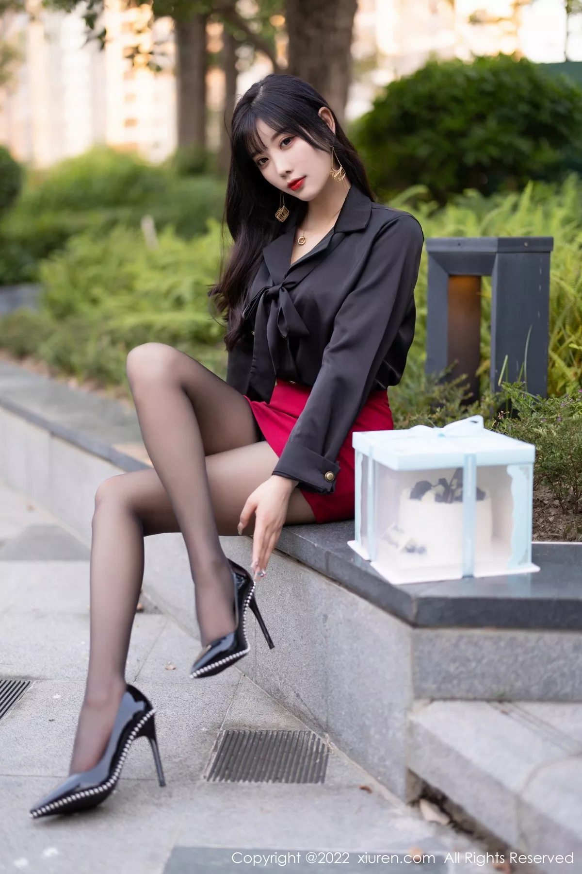 秀人集.com_[XiuRen秀人网]No.5390_女神杨晨晨Yome半脱露轻透蕾丝内衣配超薄无内黑丝诱惑写真82P