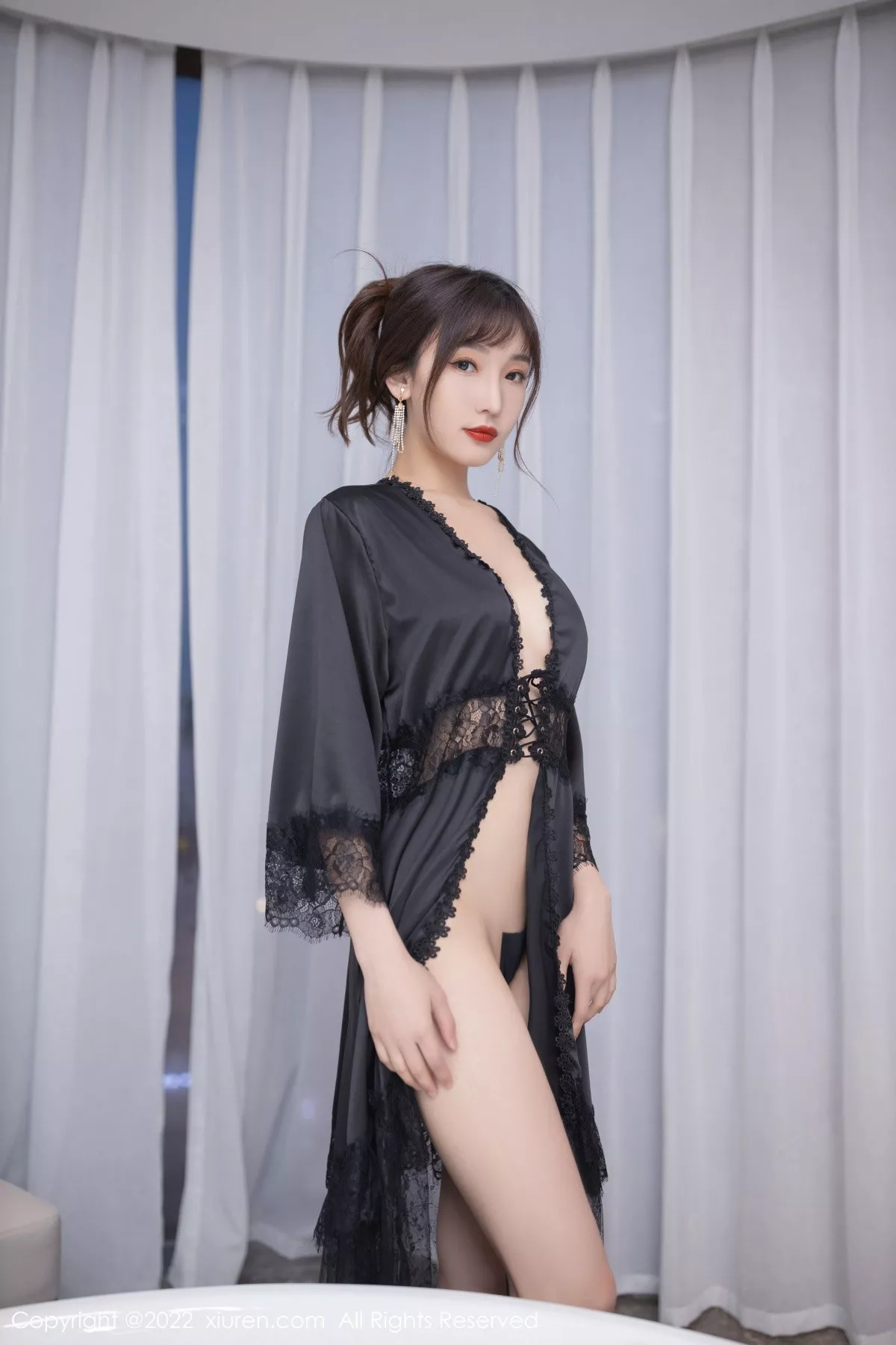 秀人集.com_[XiuRen秀人网]No.5389_模特陆萱萱浴缸场景性感黑色情趣服饰秀完美身材惹火诱惑写真64P