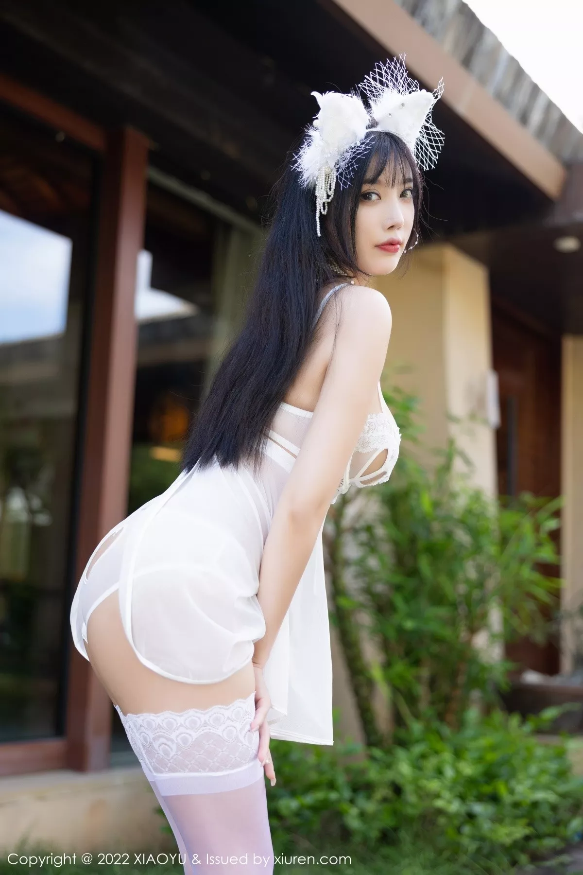 秀人集.com_[XiaoYu画语界]Vol.836_女神杨晨晨Yome户外淡蓝旗袍+室内轻透蕾丝睡衣惹火诱惑写真83P