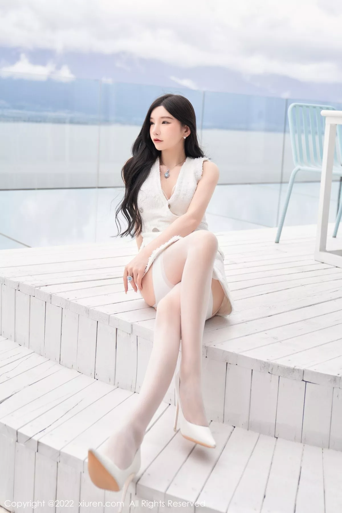 秀人集.com_[XiuRen秀人网]No.5418_女神周于希Sally心愿旅拍脱白色外衣露白色蕾丝内衣诱惑写真73P