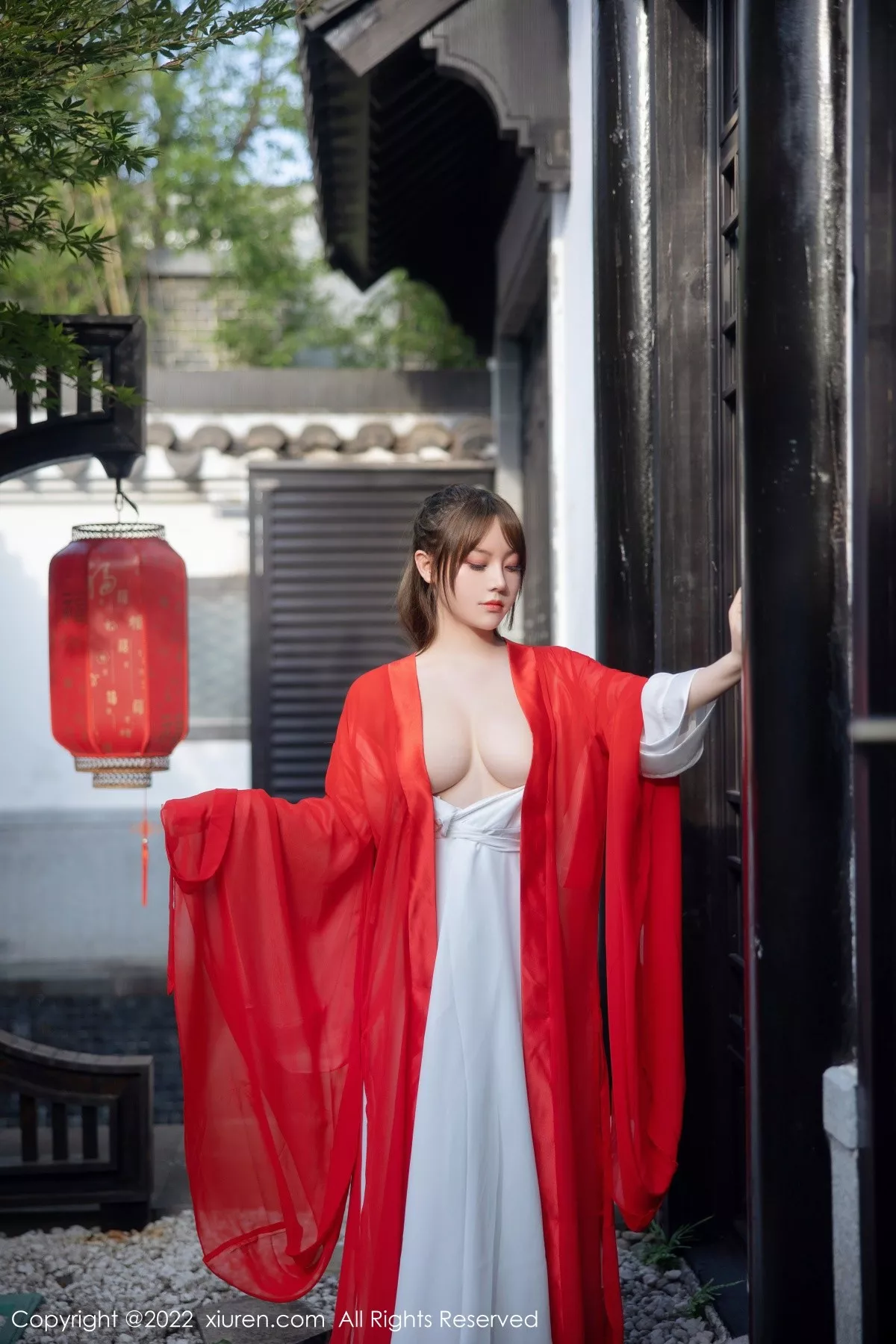 秀人集.com_[XiuRen秀人网]No.5414_模特豆瓣酱性感红色唐韵古装服饰半脱露傲人豪乳惹火诱惑写真80P