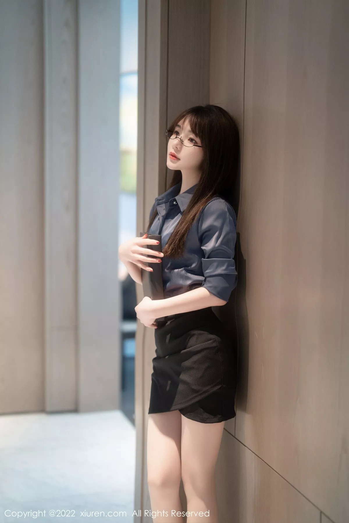 秀人集.com_[XiuRen秀人网]No.5419_模特婠婠么文员角色扮演半脱露蕾丝内衣超薄无内肉丝诱惑写真75P