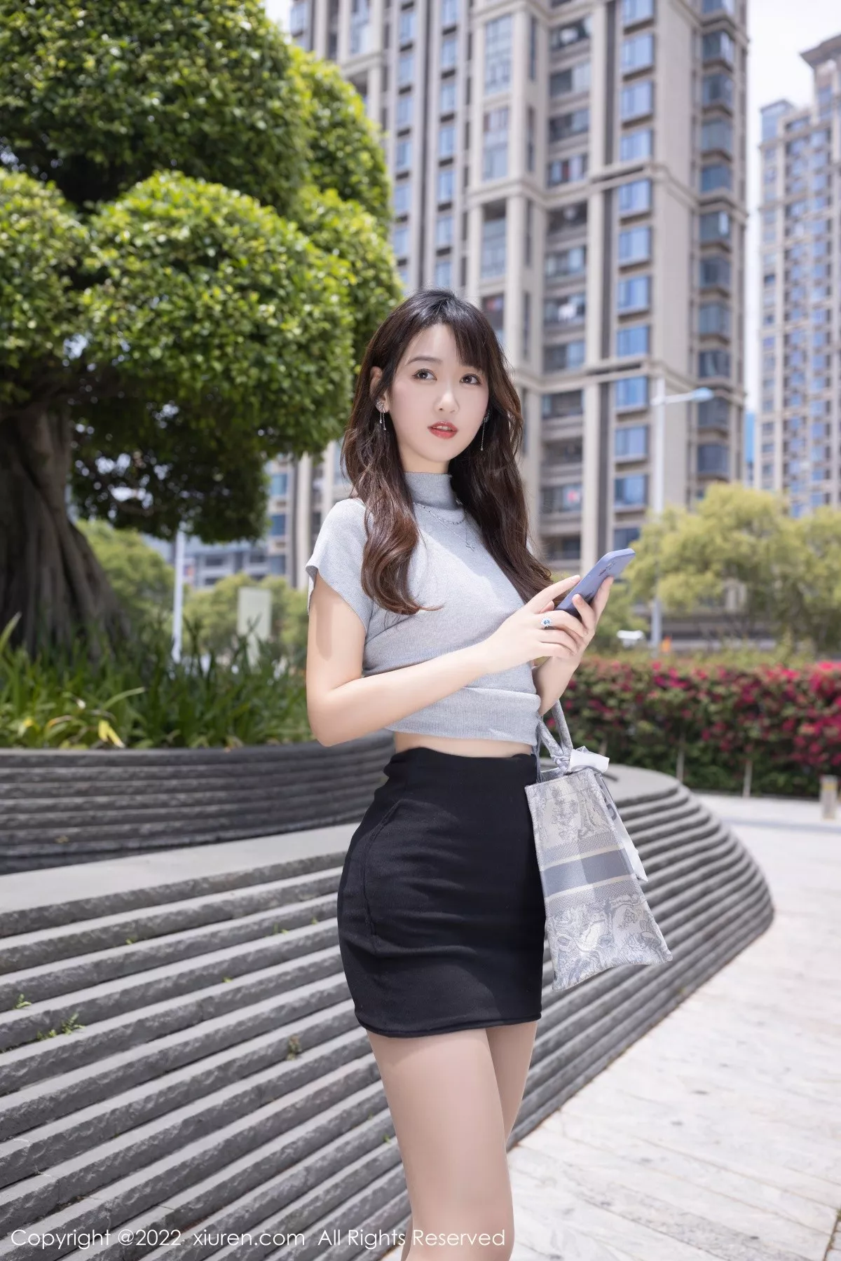 秀人集.com_[XiuRen秀人网]No.5439_模特唐安琪灰色收身上衣配黑短裙半脱露蕾丝内衣迷人诱惑写真80P