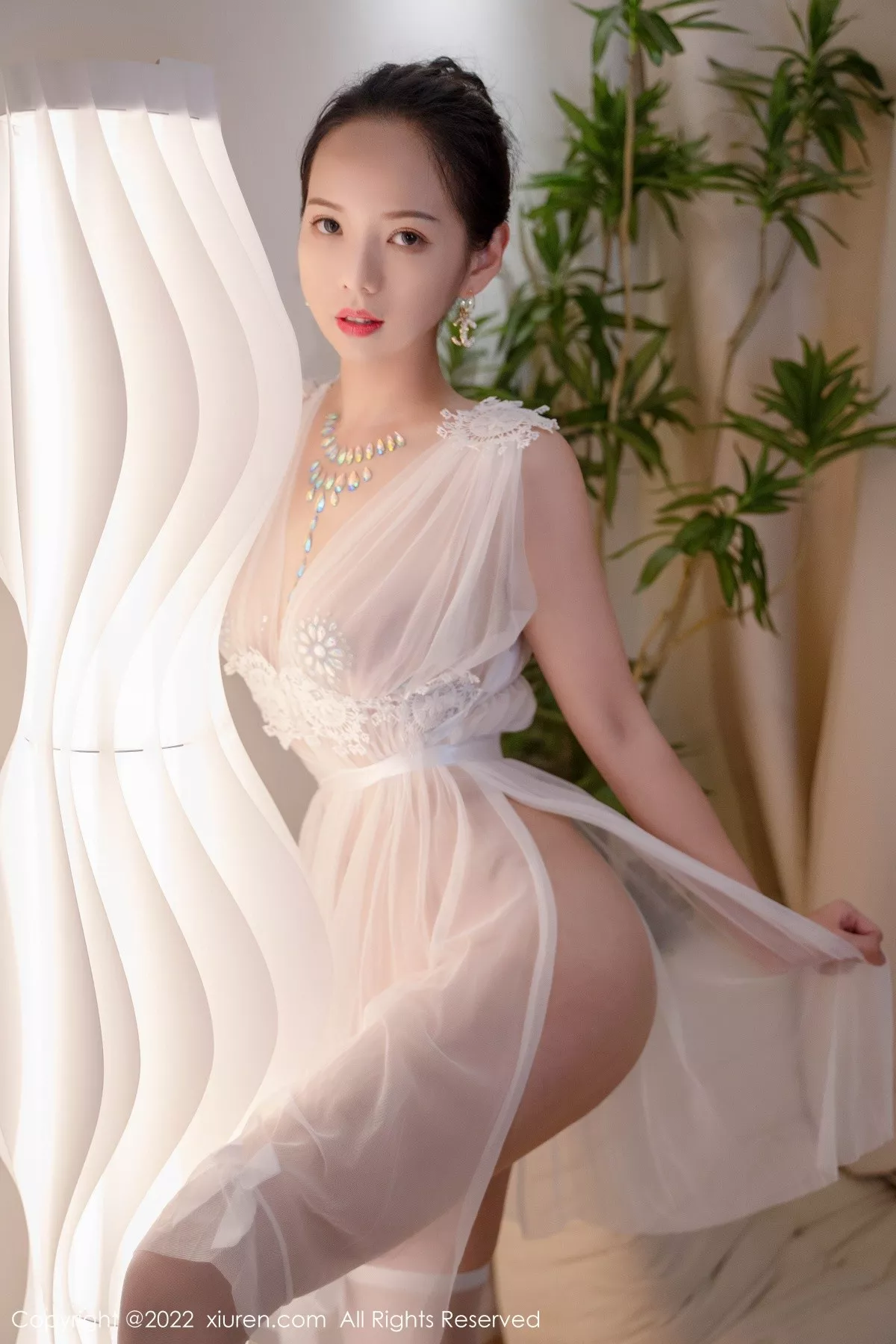 秀人集.com_[XiuRen秀人网]No.5434_模特大美妞儿私房透视薄纱露情趣镶钻服饰秀火辣身材诱惑写真62P