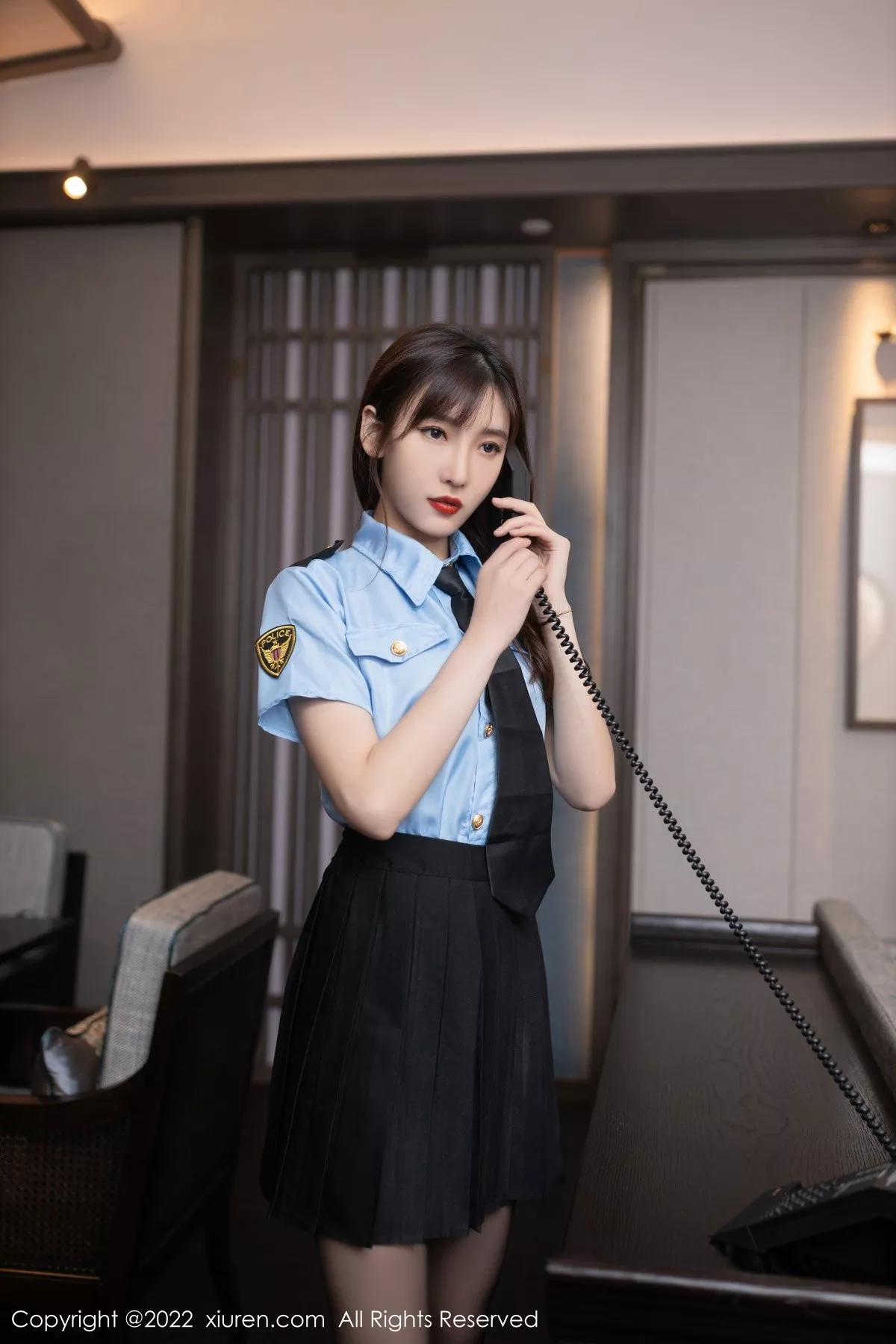 秀人集.com_[XiuRen秀人网]No.5461_模特陆萱萱性感女警官制服半脱露深蓝色蕾丝内衣完美诱惑写真84P