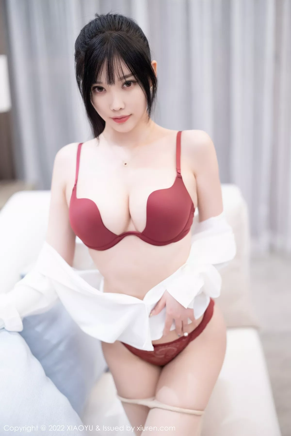 秀人集.com_[XiaoYu画语界]Vol.846_女神杨晨晨Yome性感白T配牛仔裤露红色内衣超薄肉丝诱惑写真85P