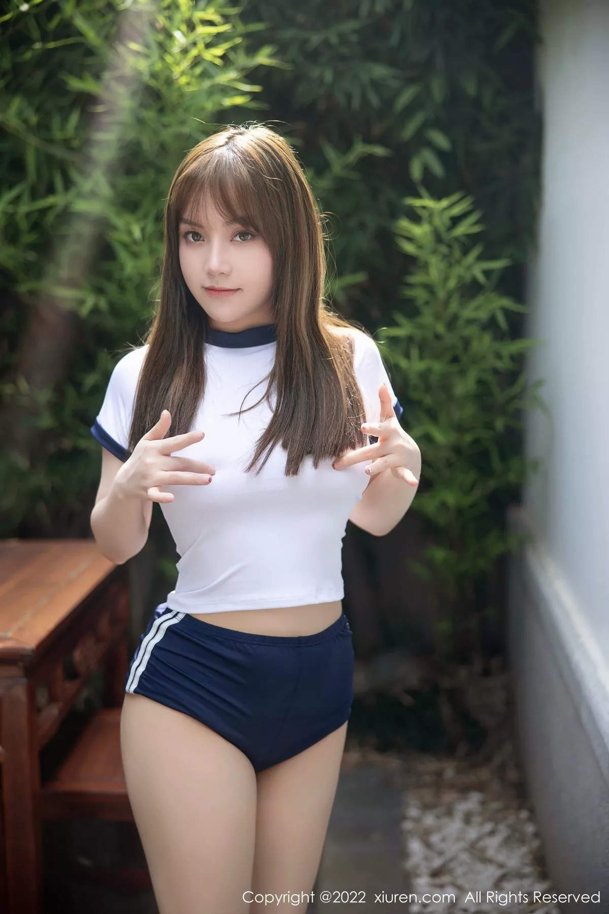 秀人集.com_[XiuRen秀人网]No.5465_模特豆瓣酱私房性感白色短袖上衣配蓝短裤半脱露豪乳诱惑写真117P