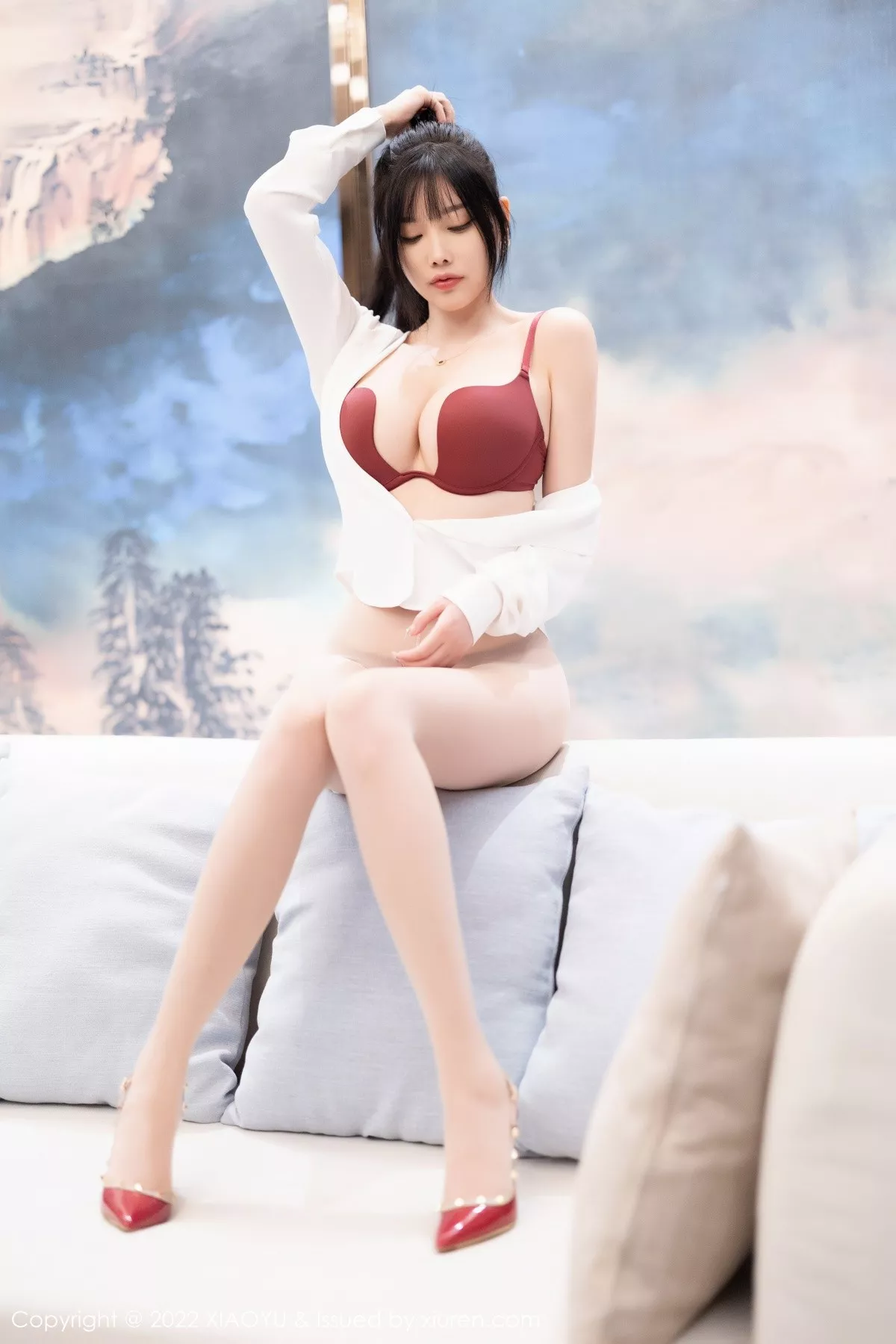 秀人集.com_[XiaoYu画语界]Vol.846_女神杨晨晨Yome性感白T配牛仔裤露红色内衣超薄肉丝诱惑写真85P