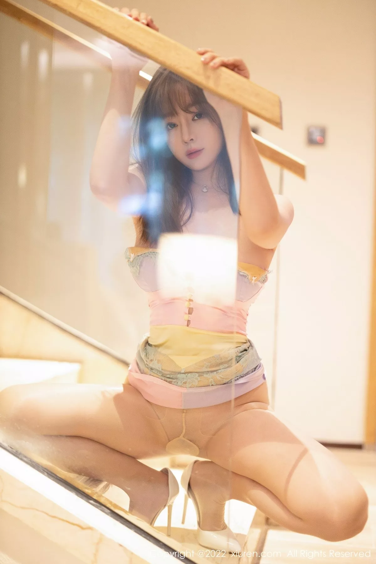 秀人集.com_[XiuRen秀人网]No.5467_女神王雨纯万宁旅拍半撩淡彩色连衣裙露超薄无内肉丝诱惑写真84P