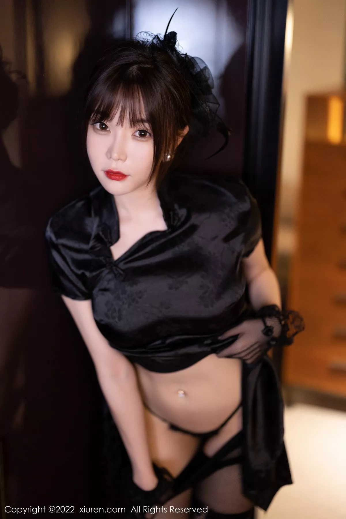 秀人集.com_[XiuRen秀人网]No.5532_女神徐莉芝Booty私房脱性感黑色旗袍露轻透蕾丝内衣诱惑写真79P