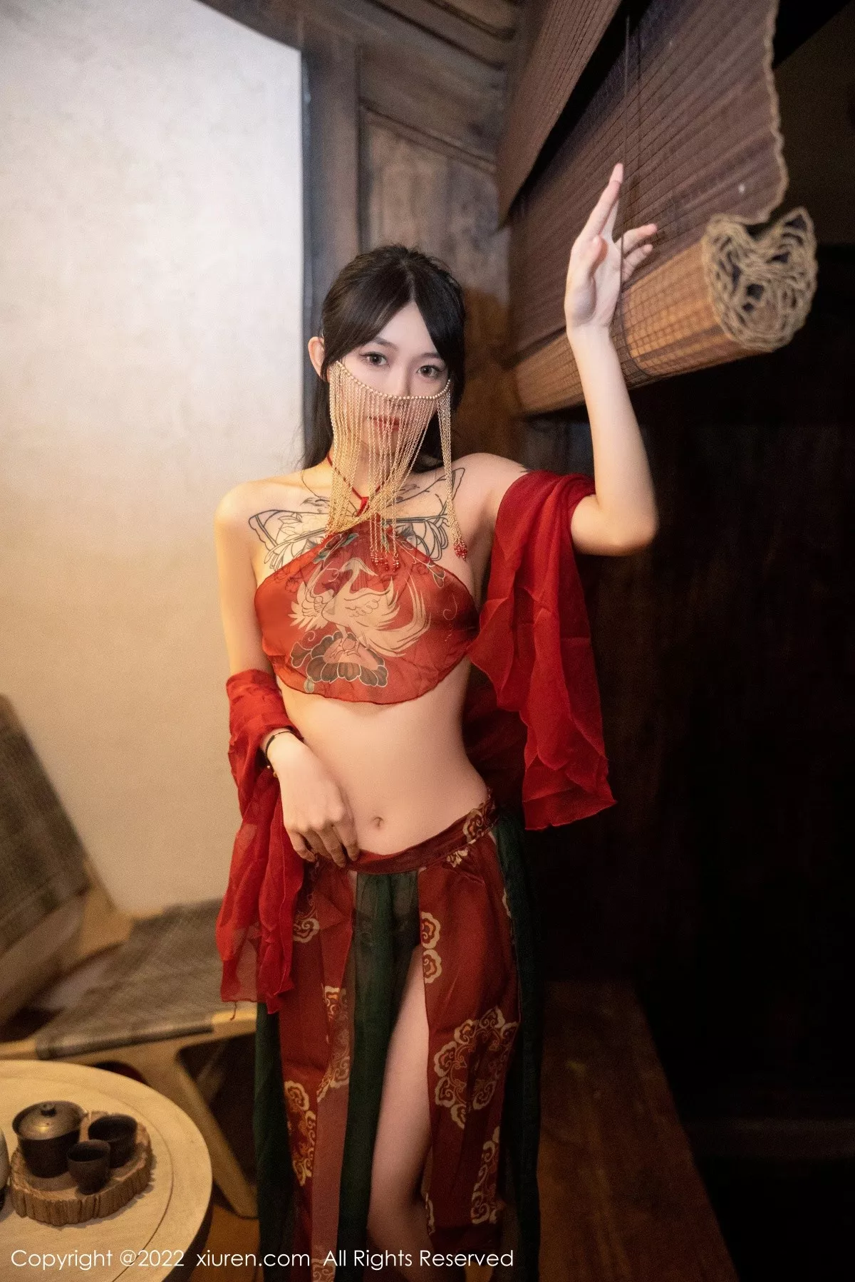 秀人集.com_[XiuRen秀人网]No.5527_模特奶瓶大理旅拍私房性感红色轻透古装服秀完美身材诱惑写真78P