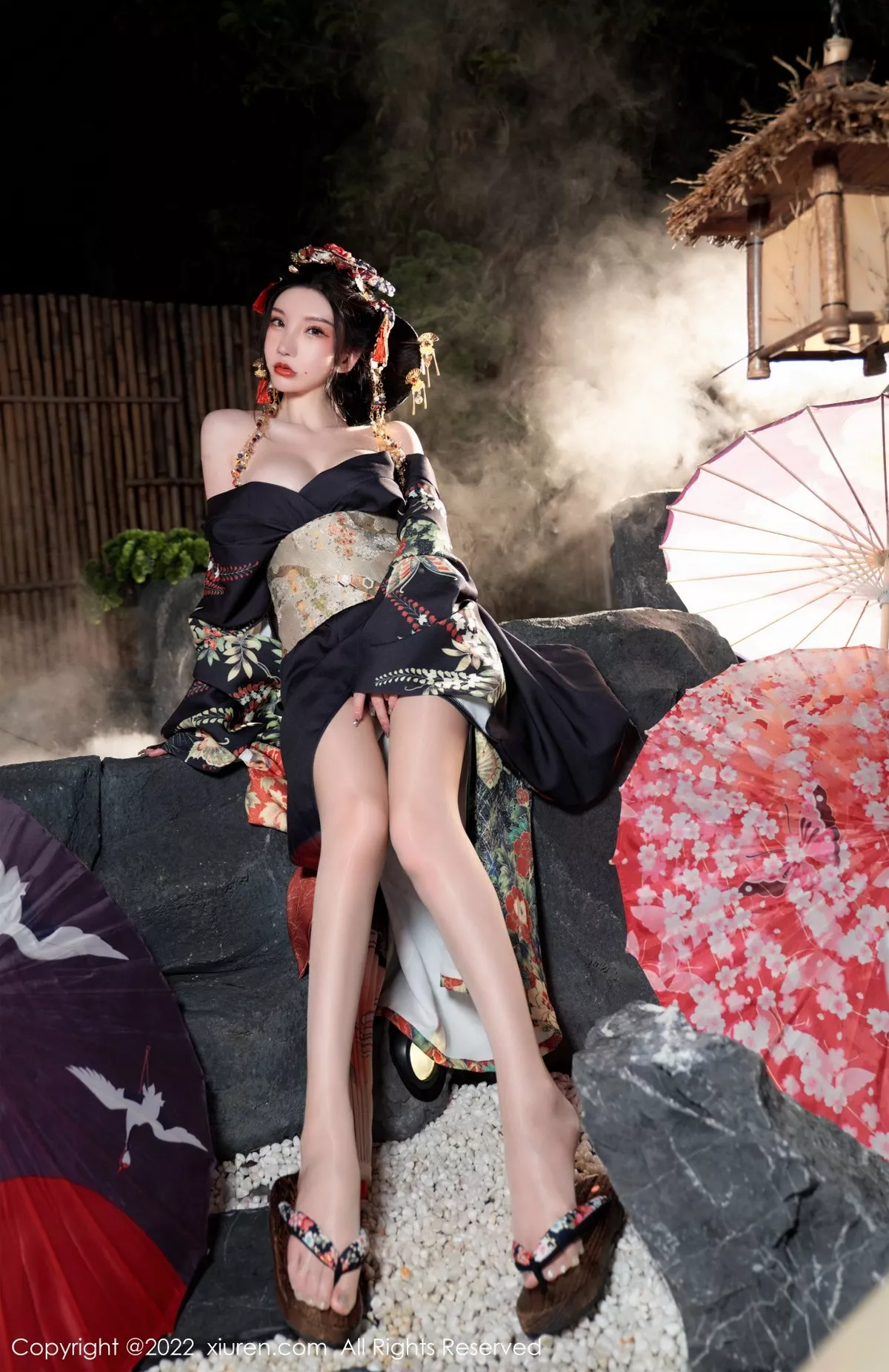 秀人集.com_[XiuRen秀人网]No.5537_女神周于希Sally宽衣解带主题日系风脱和服露翘臀美腿诱惑写真80P