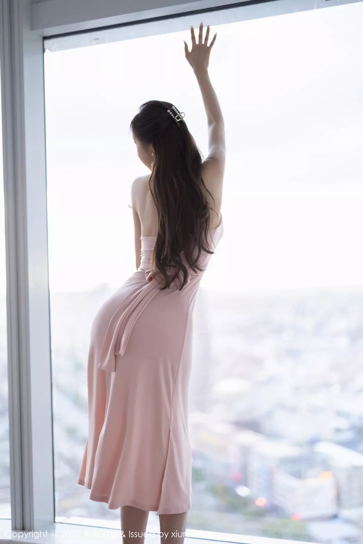 秀人集.com_[XiaoYu画语界]Vol.847_女神王馨瑶yanni脱性感粉色连衣长裙露超薄无内黑丝魅惑写真80P