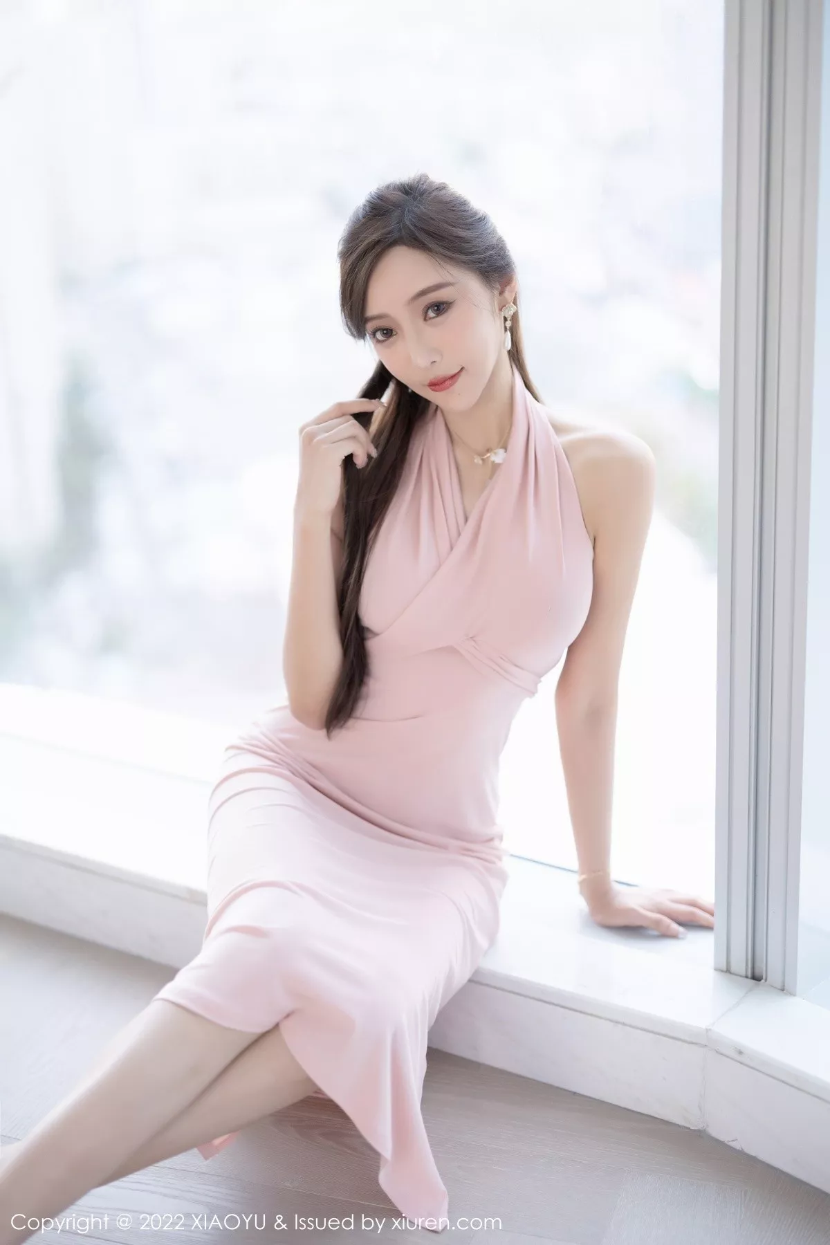 秀人集.com_[XiaoYu画语界]Vol.847_女神王馨瑶yanni脱性感粉色连衣长裙露超薄无内黑丝魅惑写真80P