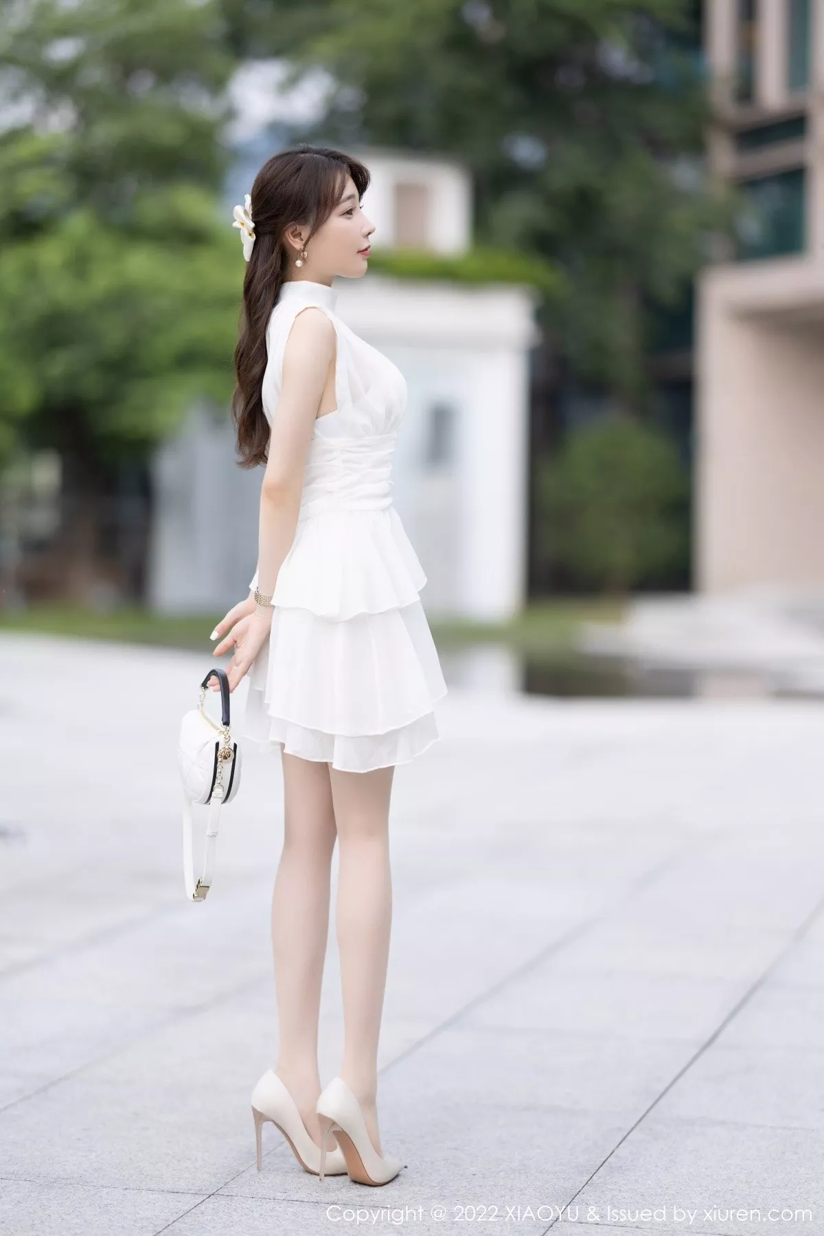 秀人集.com_[XiaoYu画语界]Vol.859_女神徐莉芝Booty脱白色连衣短裙露性感白色内衣完美诱惑写真77P