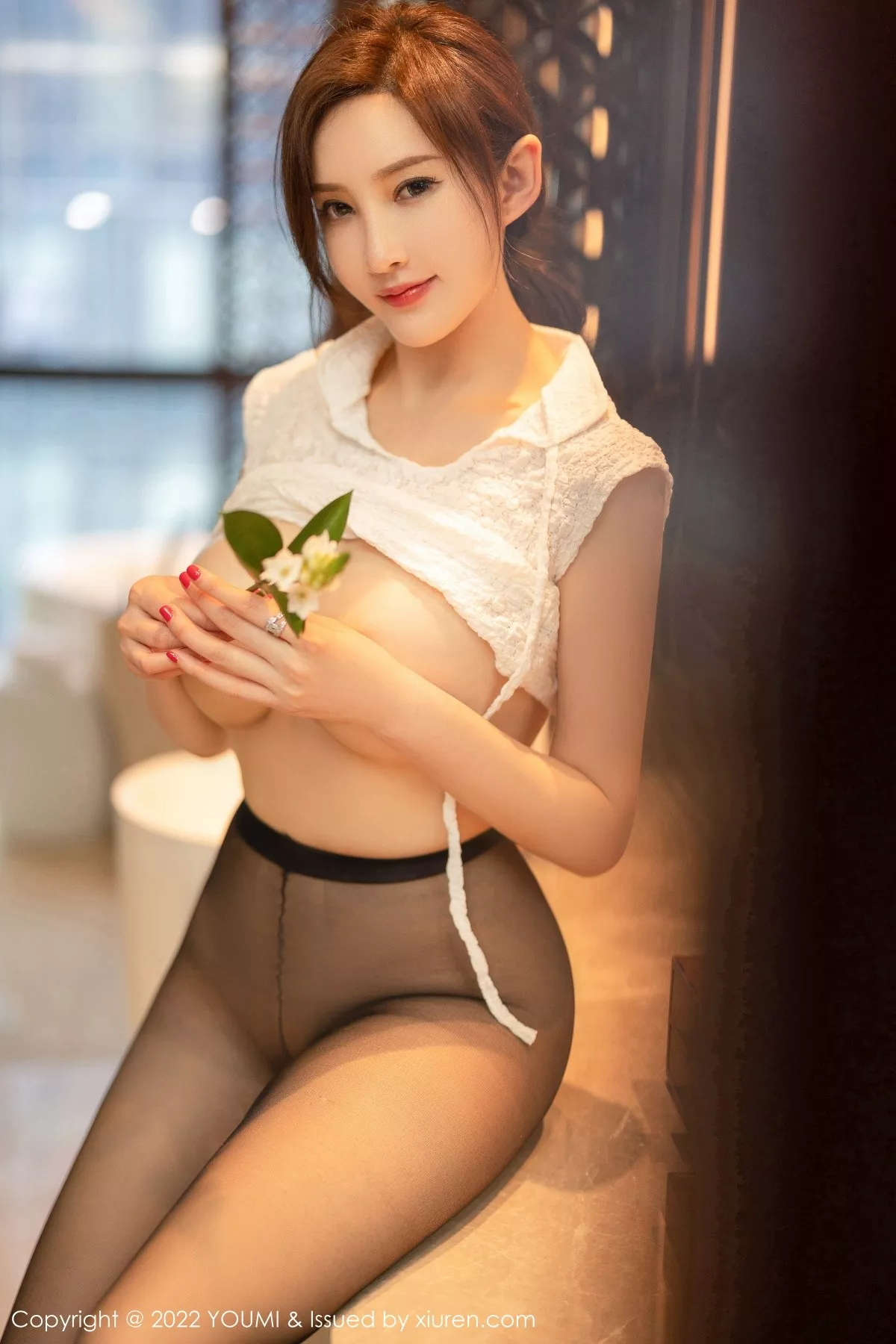 秀人集.com_[YouMi尤蜜荟]Vol.844_女神奶瓶土肥圆性感白色旗袍配超薄黑丝秀丰满身材极致诱惑写真72P
