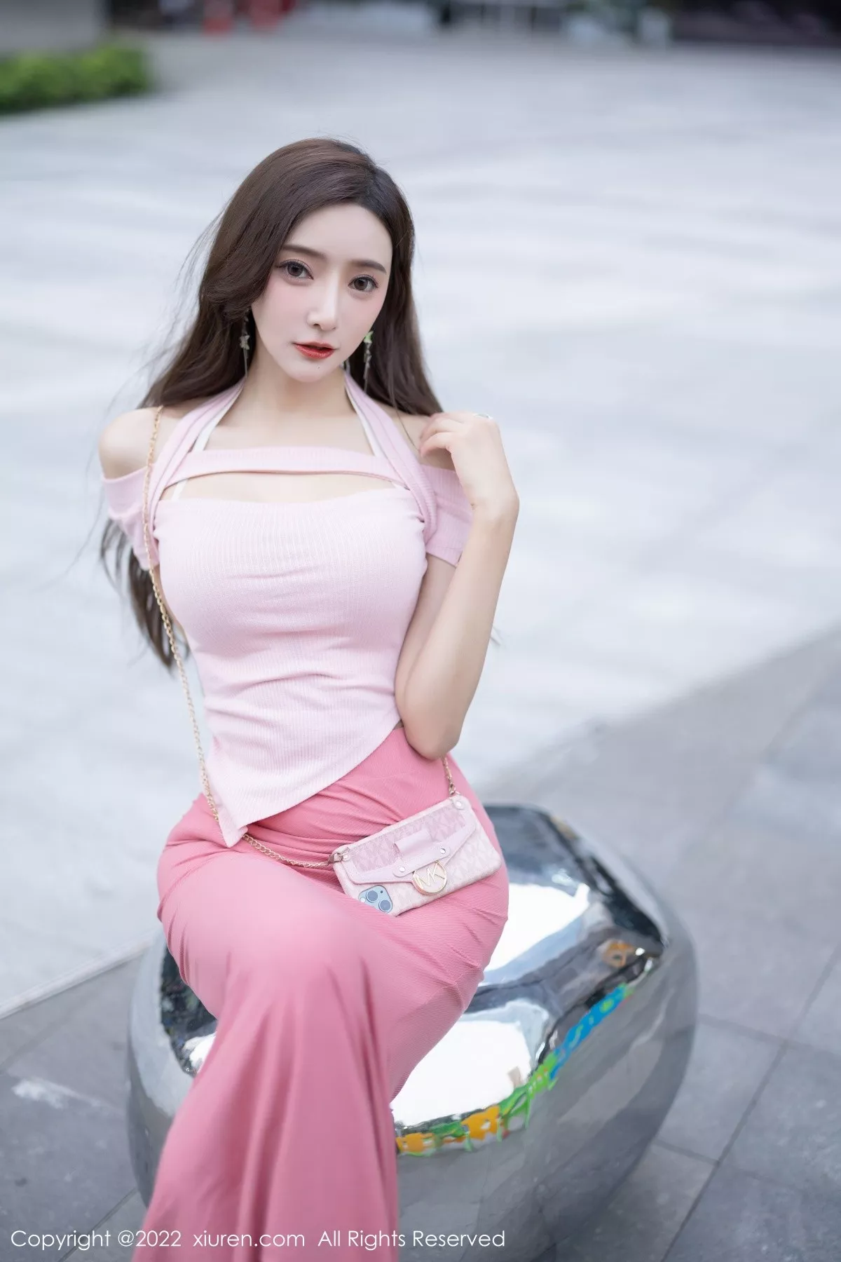 秀人集.com_[XiuRen秀人网]No.5601_女神王馨瑶yanni脱粉色长裙露性感蕾丝内裤秀惹火身材诱惑写真78P