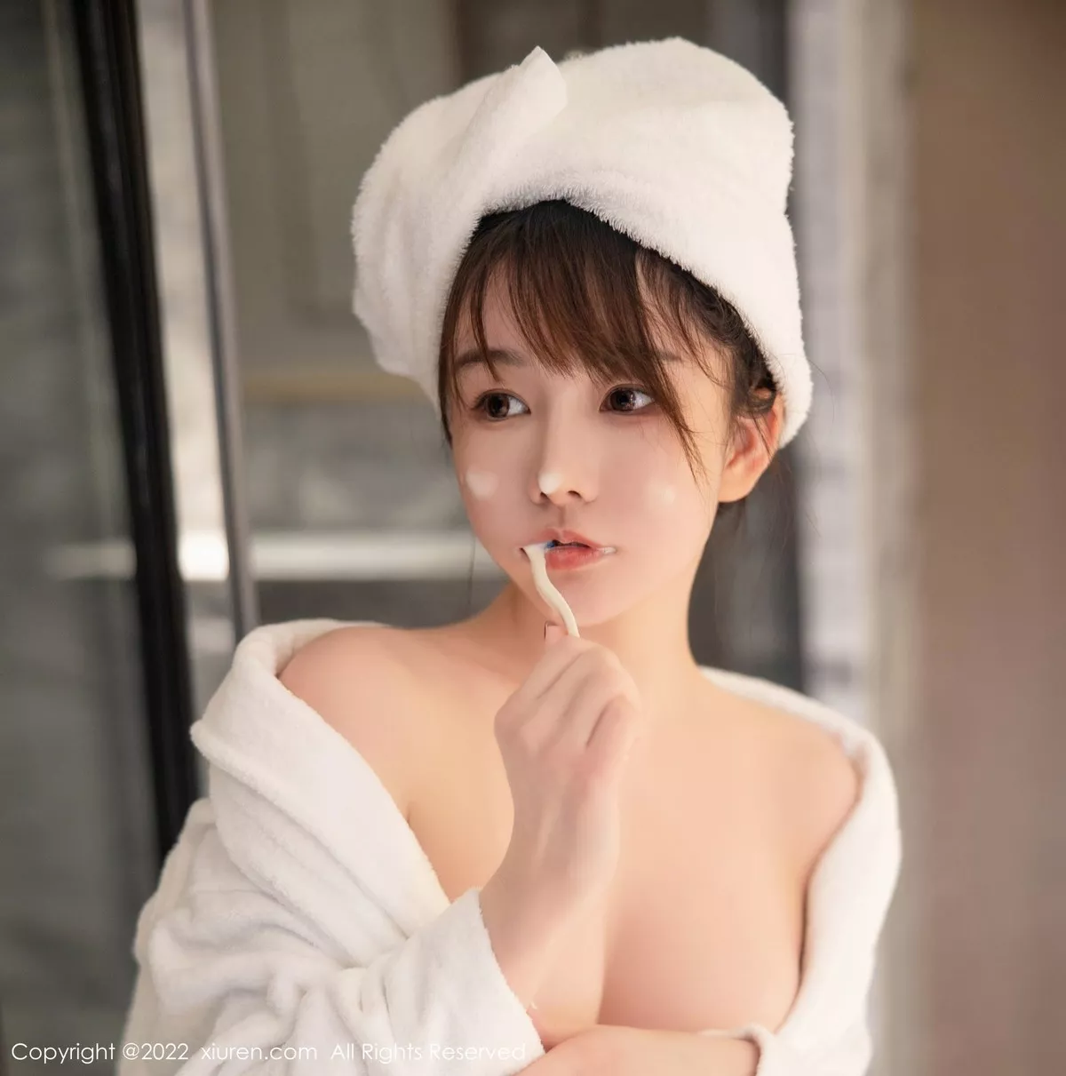 秀人集.com_[XiuRen秀人网]No.5477_模特婠婠么私房浴缸性感深蓝色比基尼湿身泡泡浴撩人诱惑写真76P