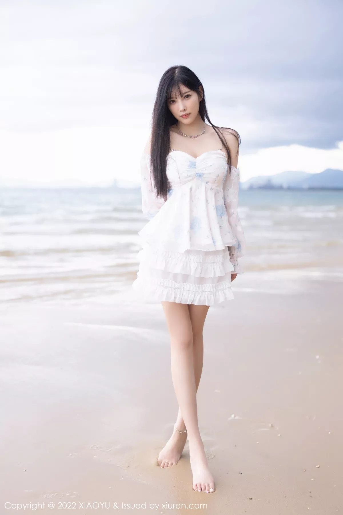 秀人集.com_[XiaoYu画语界]Vol.851_女神杨晨晨Yome白色露肩连衣裙+淡绿吊带裙秀完美身材诱惑写真80P