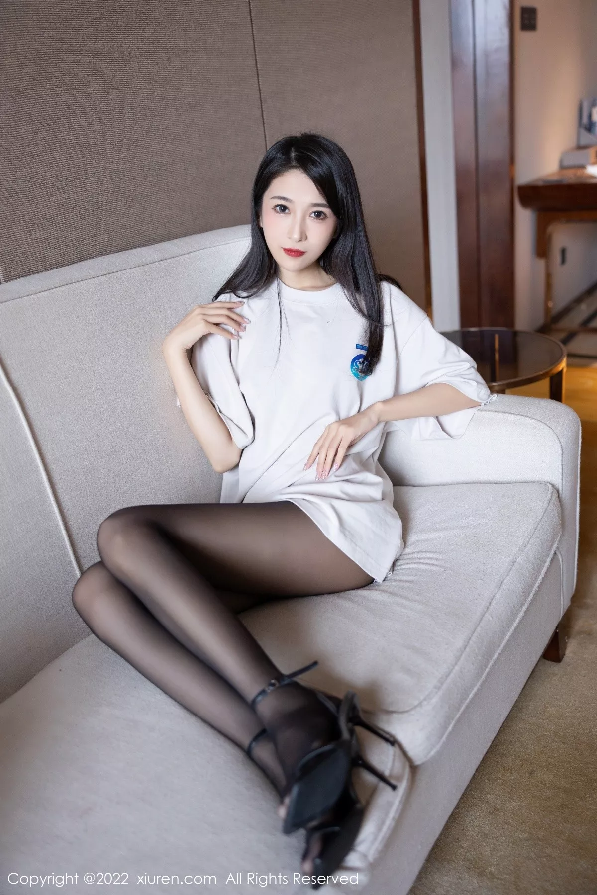 秀人集.com_[XiuRen秀人网]No.5507_模特林乐一私房性感白T配超薄无内黑丝秀翘臀美腿诱惑写真80P