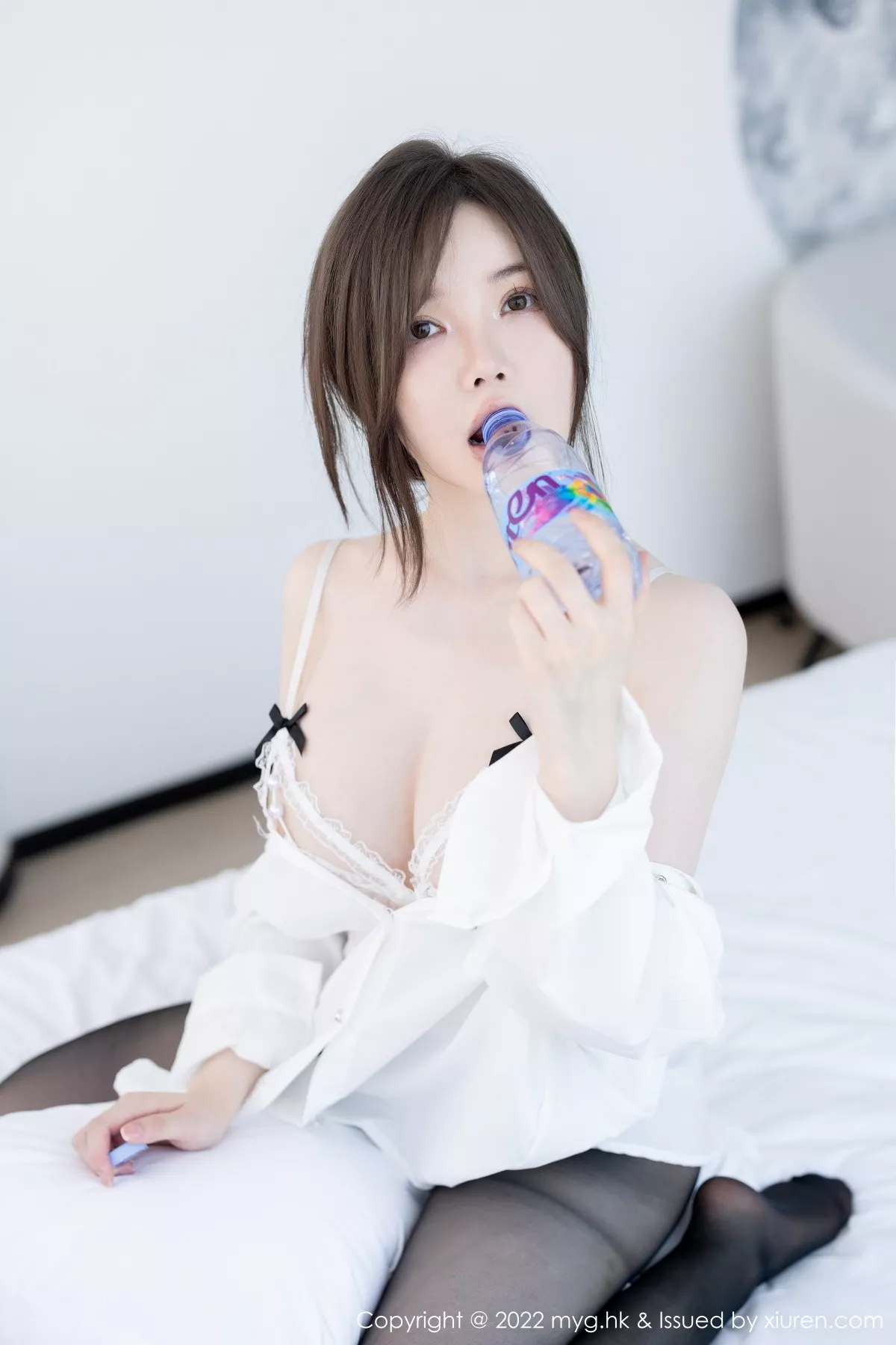 秀人集.com_[MyGirl美媛馆]Vol.641_模特糯美子MINIbabe私房脱白纱衣露性感蕾丝内衣惹火诱惑写真59P