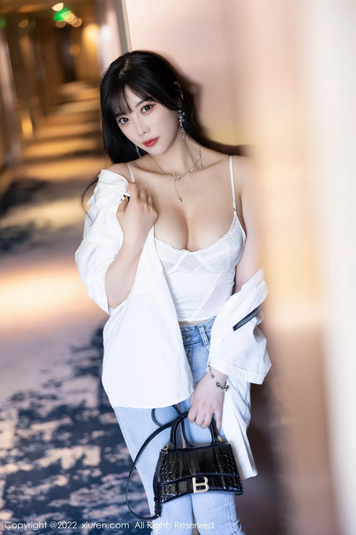 秀人集.com_[XiuRen秀人网]No.5614_女神杨晨晨Yome私房半脱露白色内衣配无内肉丝迷人诱惑写真83P