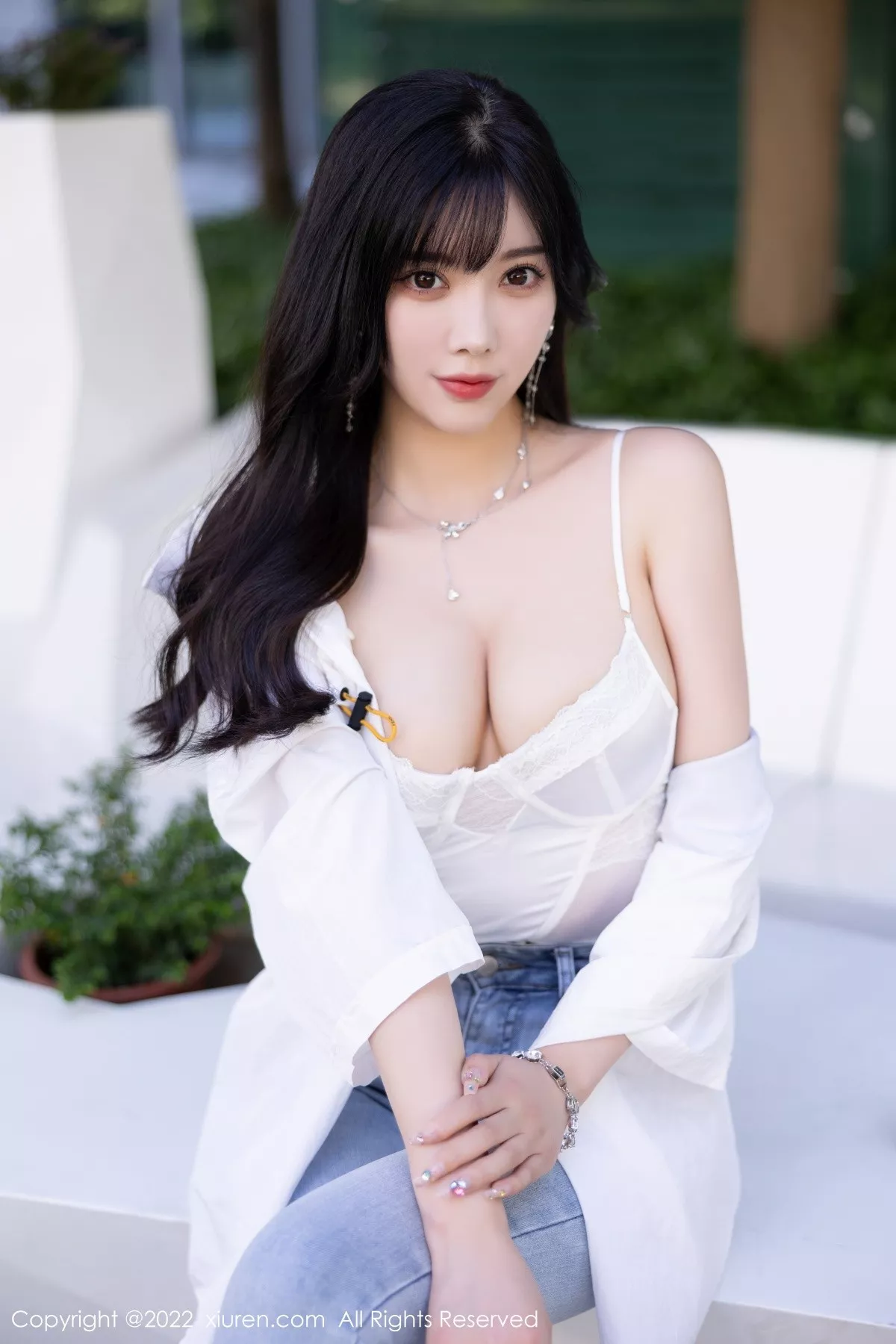 秀人集.com_[XiuRen秀人网]No.5614_女神杨晨晨Yome私房半脱露白色内衣配无内肉丝迷人诱惑写真83P