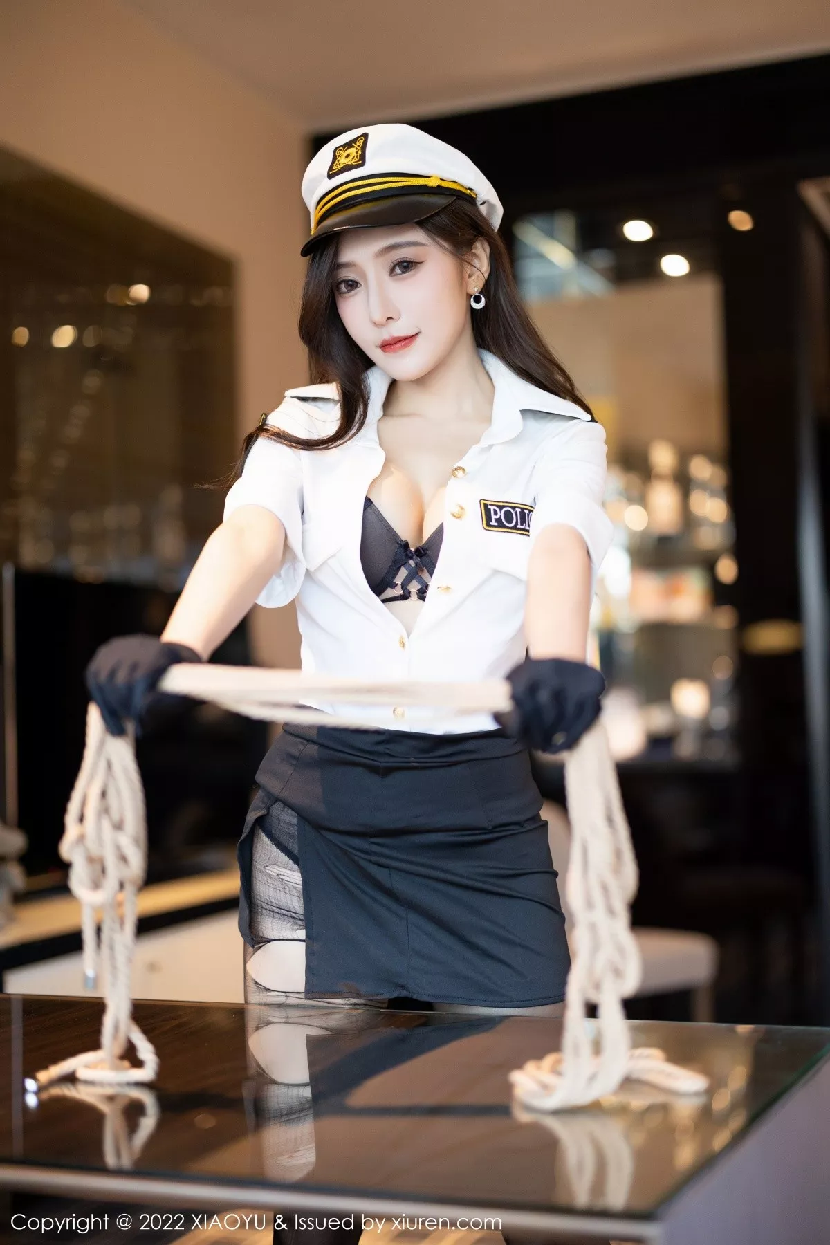 秀人集.com_[XiaoYu画语界]Vol.867_女神王馨瑶yanni韩国女警官制服露蕾丝内衣配破烂黑丝诱惑写真90P