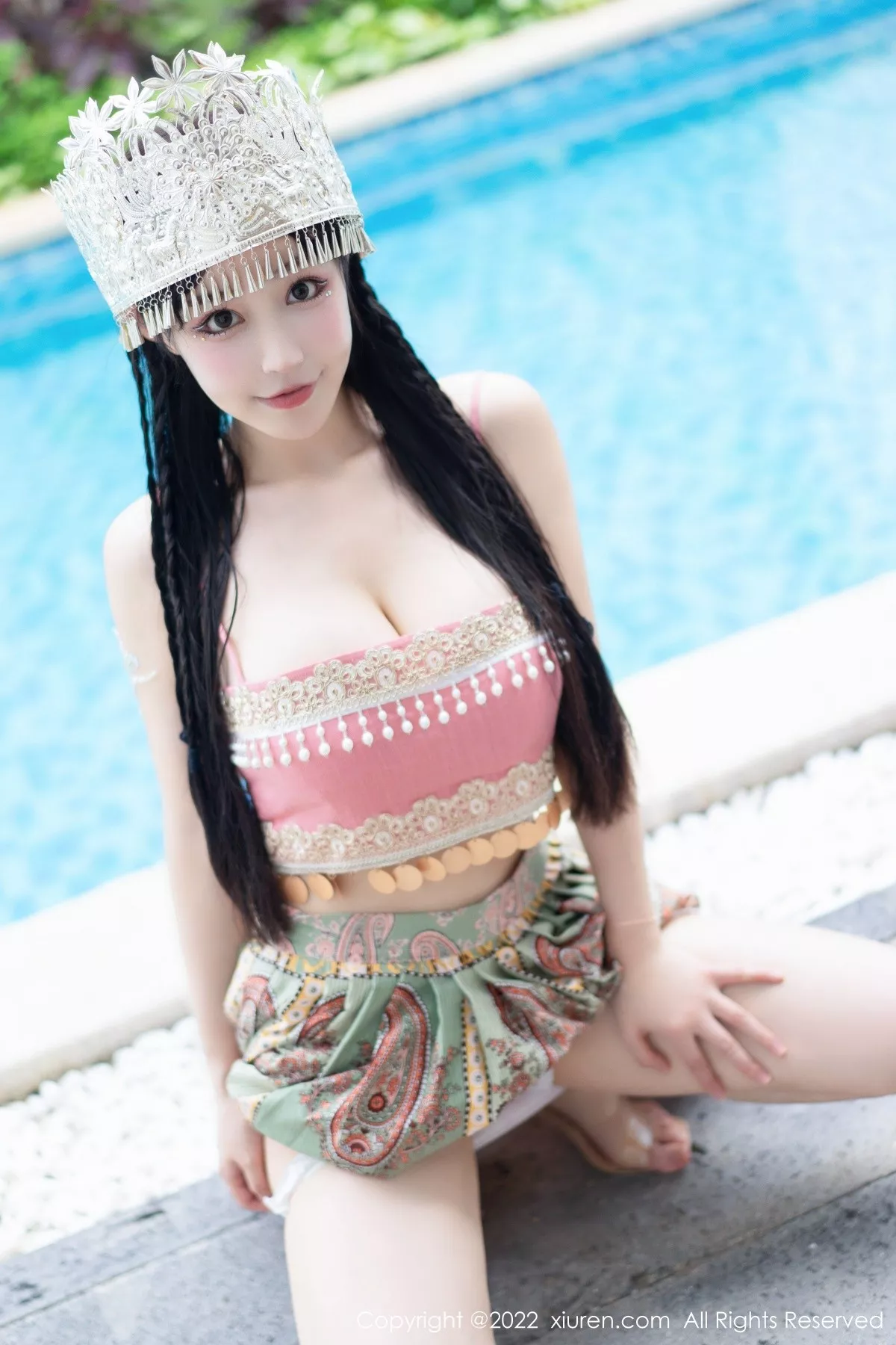 秀人集.com_[XiuRen秀人网]No.5615_女神朱可儿Flora民族服饰装扮性感粉色吊带露傲人豪乳诱惑写真70P