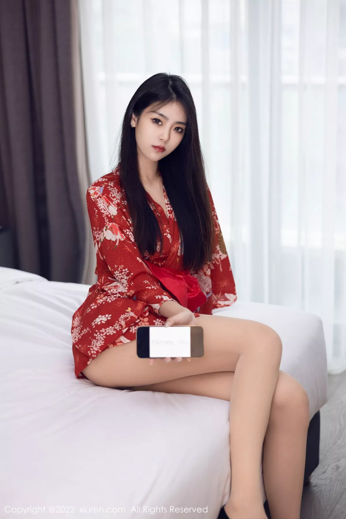 秀人集.com_[XiuRen秀人网]No.5736_模特可乐Vicky红色图案服饰配超薄无内肉丝秀翘臀美腿诱惑写真53P