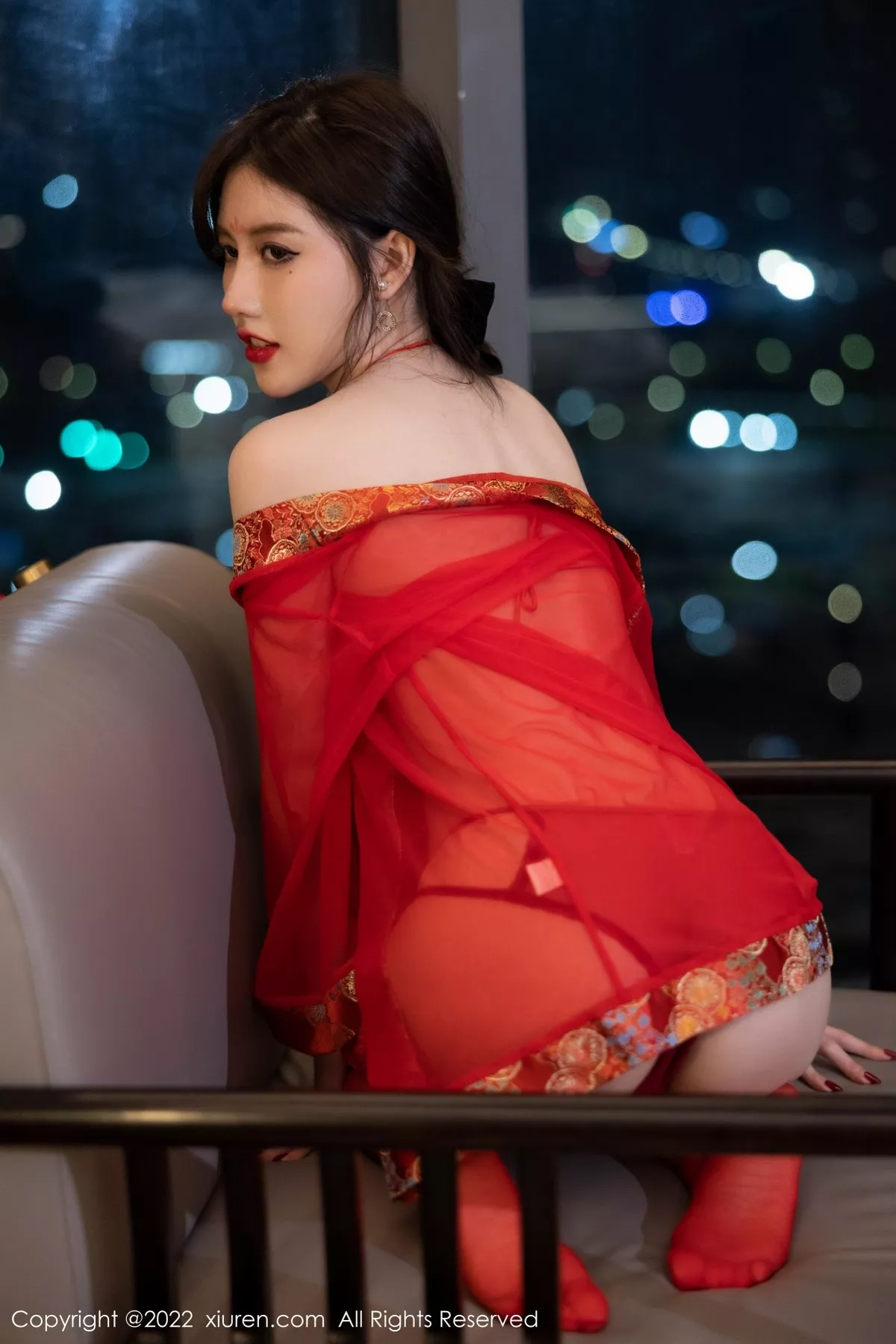 秀人集.com_[XiuRen秀人网]No.5619_模特美桃酱性感红色轻透薄纱古装透视秀白嫩肌肤惹火诱惑写真72P