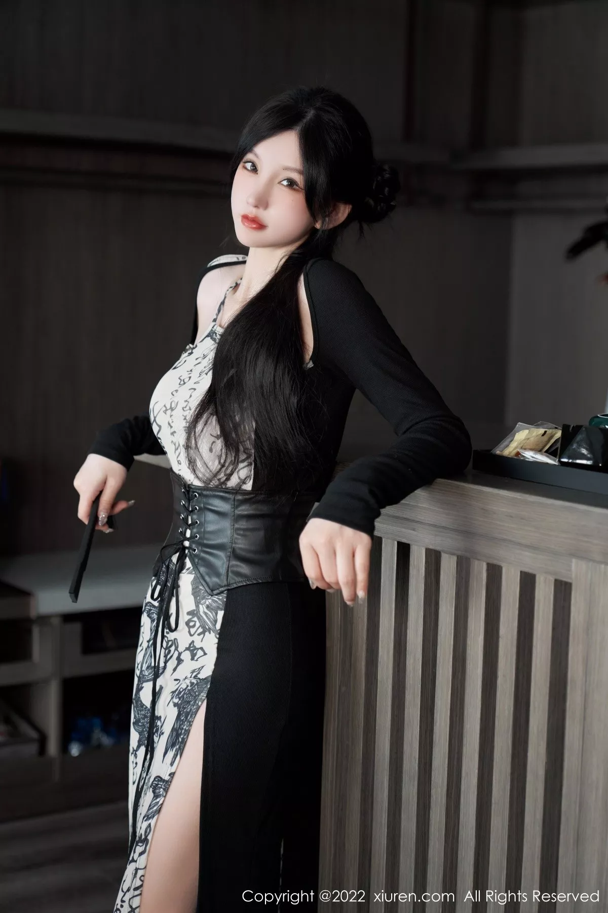 秀人集.com_[XiuRen秀人网]No.5623_女神周于希Sally性感拼色连衣裙配超薄开档肉丝绝美诱惑写真94P