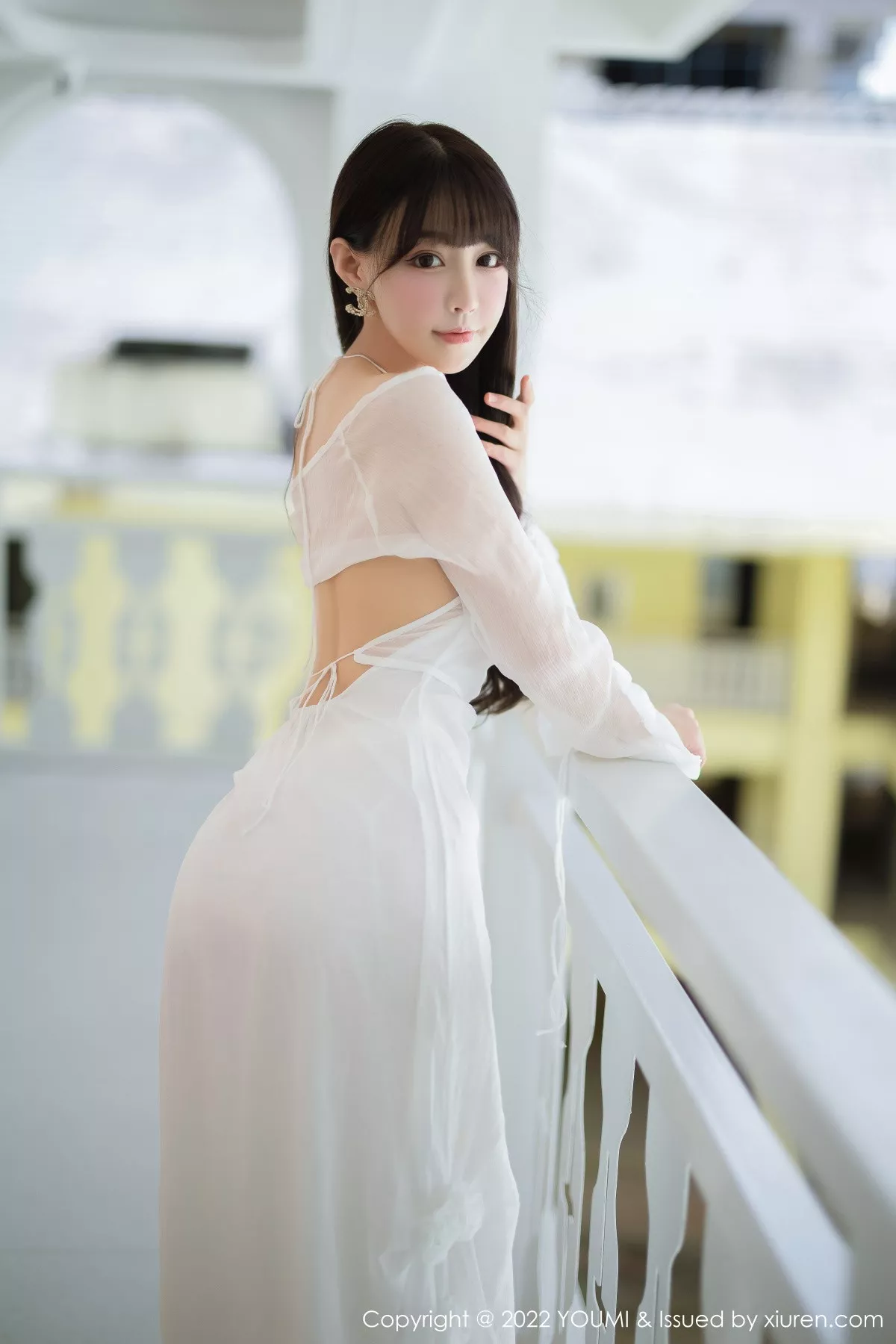 秀人集.com_[YouMi尤蜜荟]Vol.856_女神朱可儿Flora西双版纳旅拍白色连衣长裙配白丝吊袜诱惑写真88P