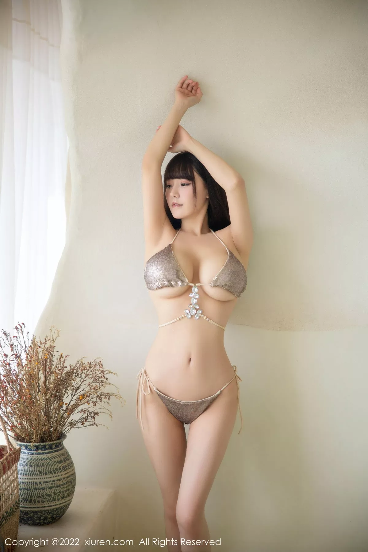 秀人集.com_[XiuRen秀人网]No.5788_女神朱可儿Flora大理旅拍浴池场景性感银灰比基尼惹火诱惑写真76P