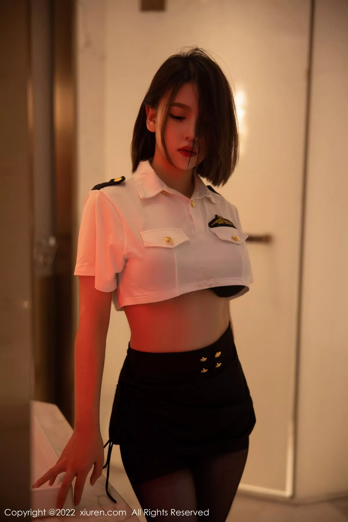 秀人集.com_[XiuRen秀人网]No.5815_模特美羊羊性感制服主题白色上衣配黑短裙露黑色内衣诱惑写真79P