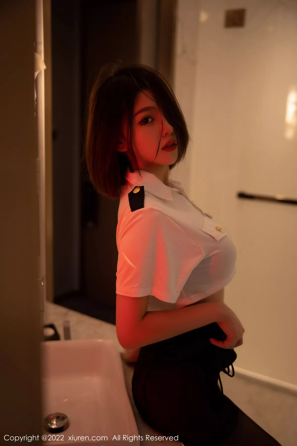 秀人集.com_[XiuRen秀人网]No.5815_模特美羊羊性感制服主题白色上衣配黑短裙露黑色内衣诱惑写真79P